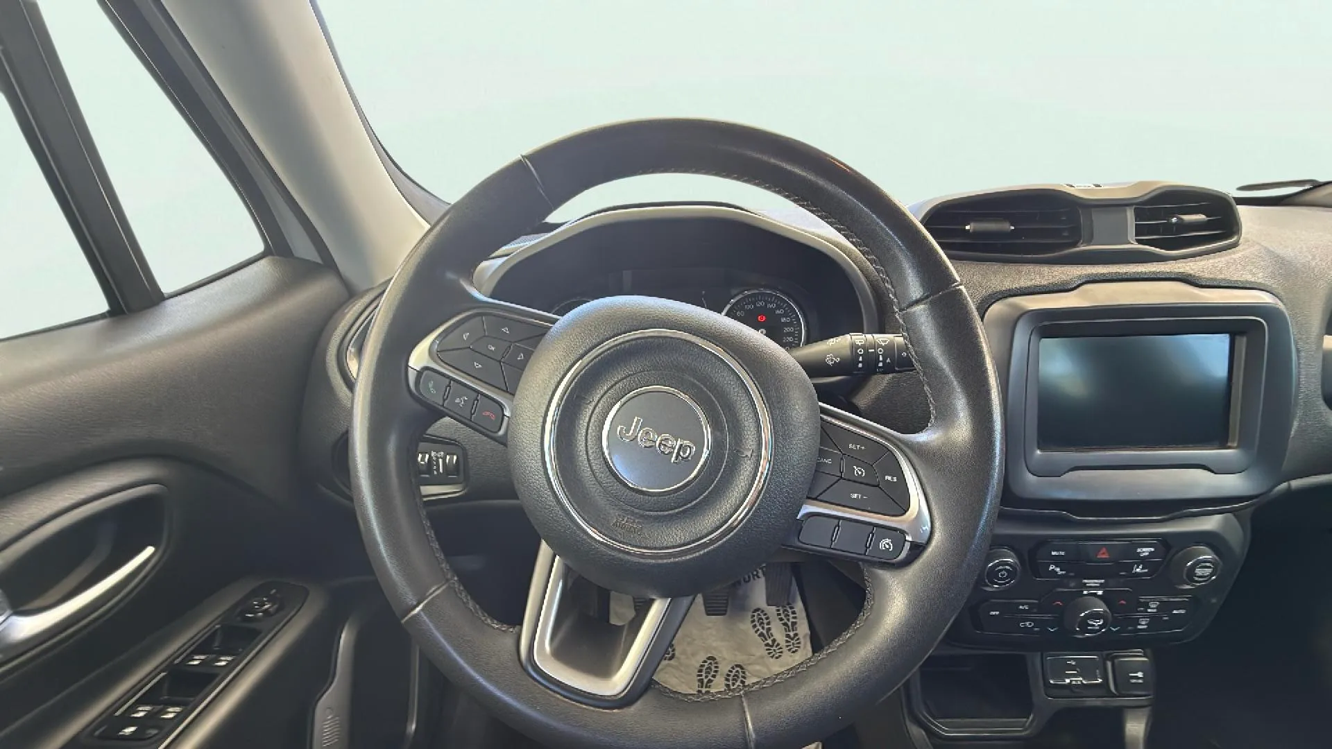 Jeep Renegade Longitude 1.0G 4x2 - foto 10