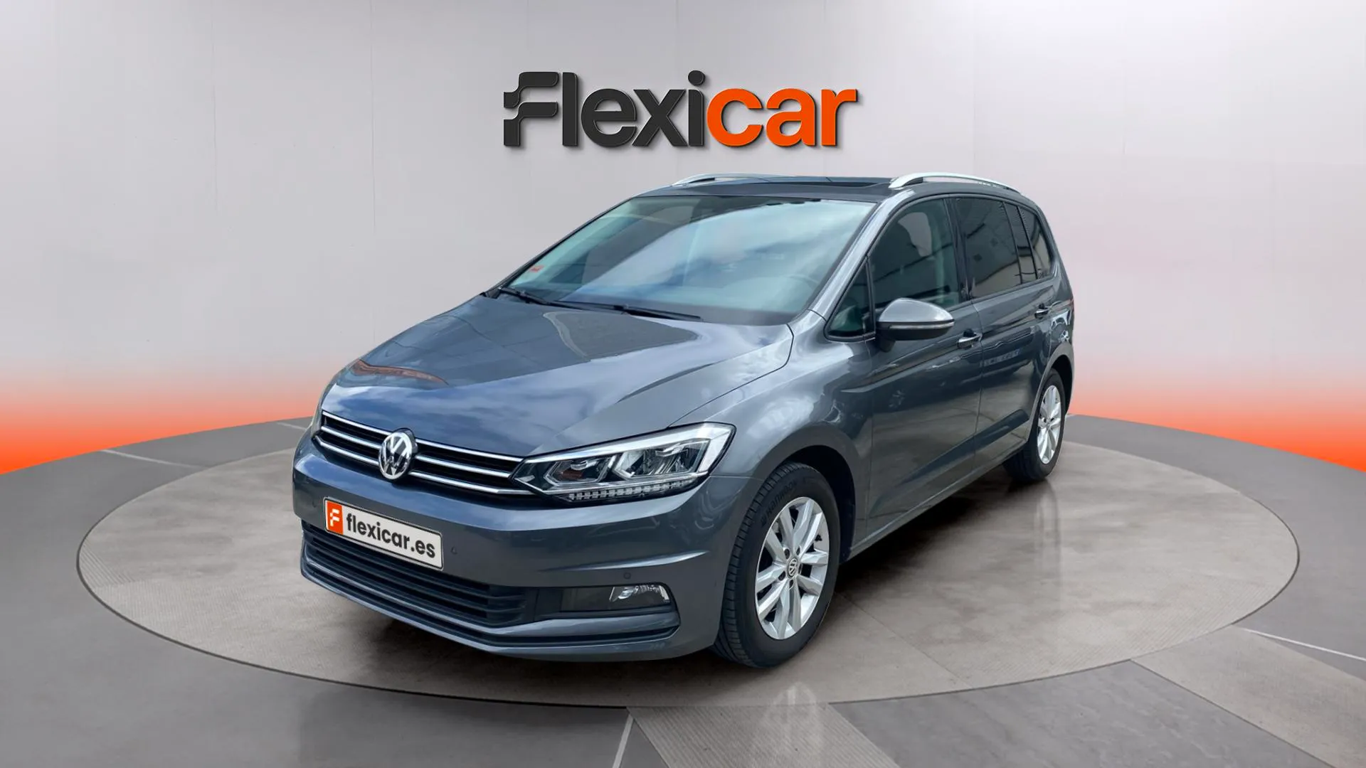 Volkswagen Touran Advance 2.0 TDI - foto 5