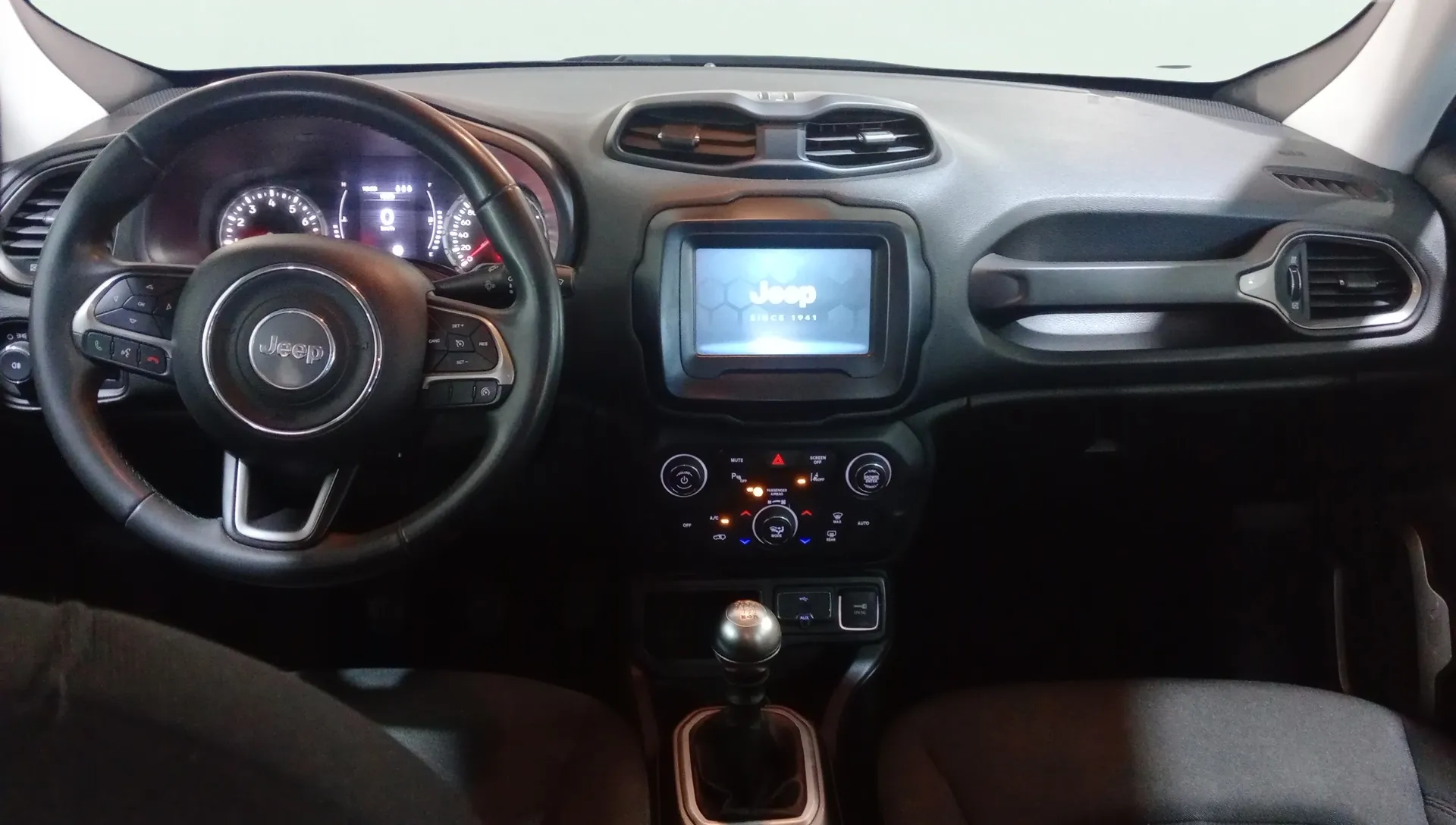 Jeep Renegade Longitude 1.0G 4x2 - foto 10