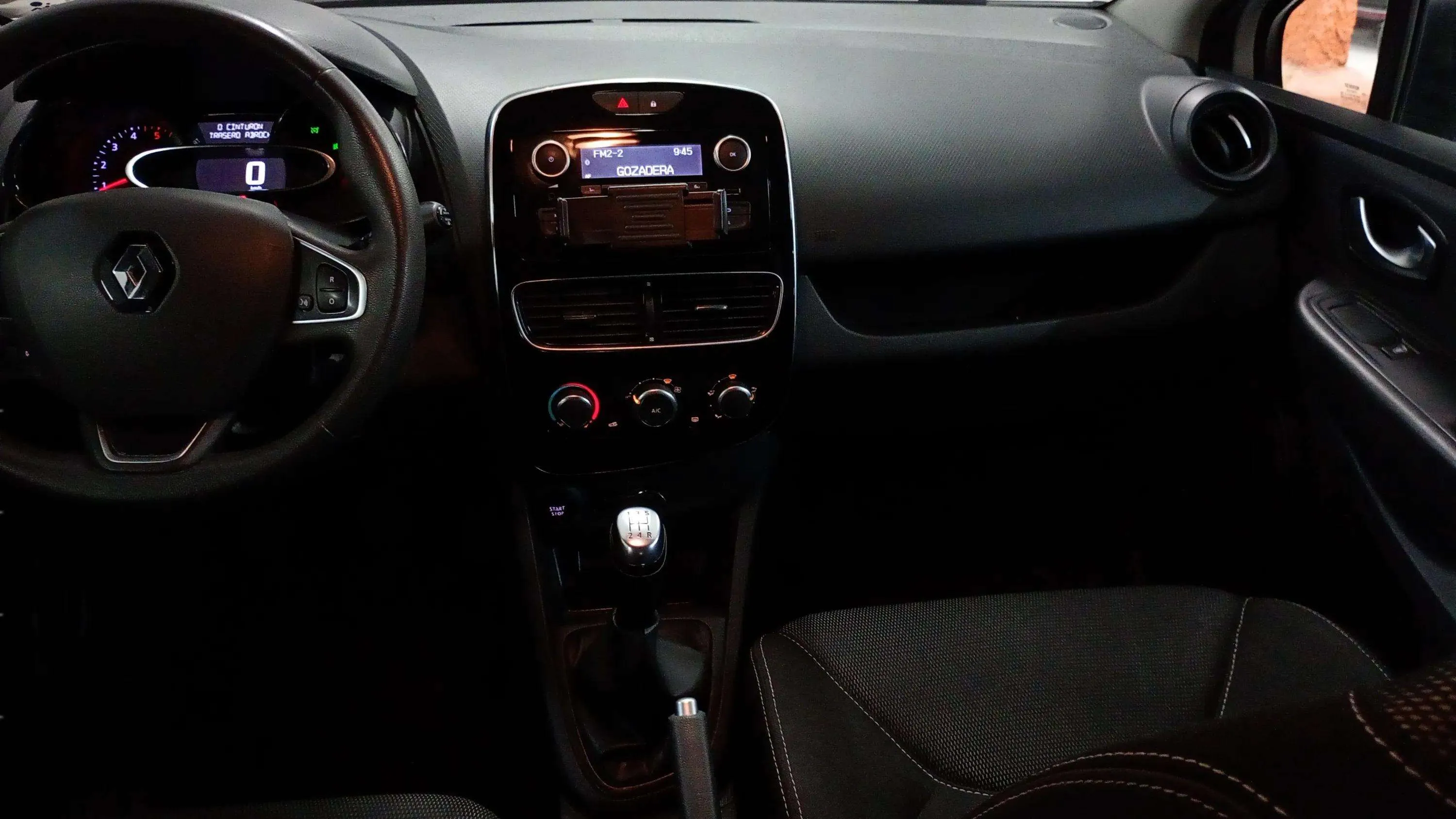 Renault Clio Business dCi -18 - foto 9