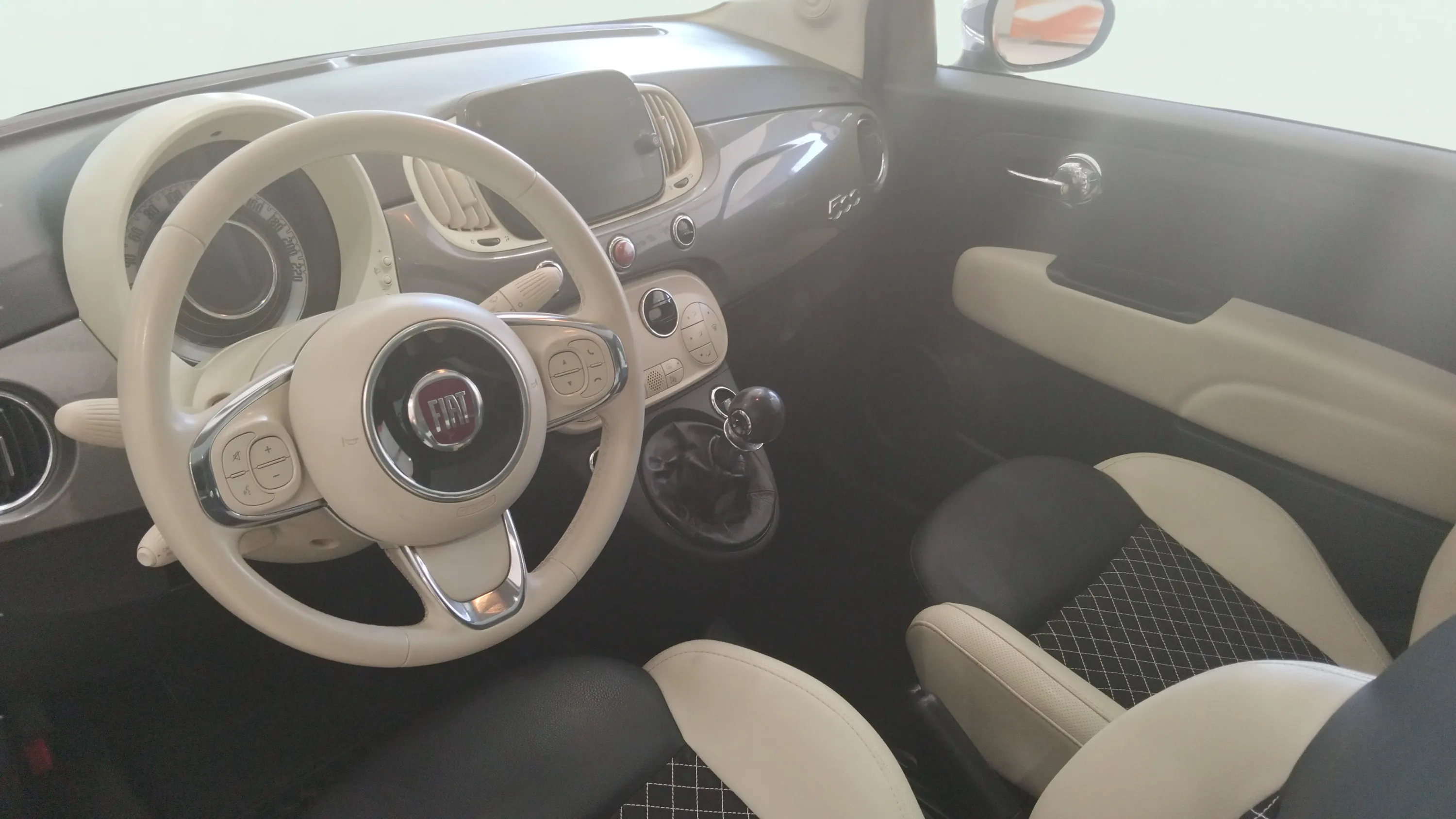 Fiat 500 Dolcevita 1.0 Hybrid - foto 7