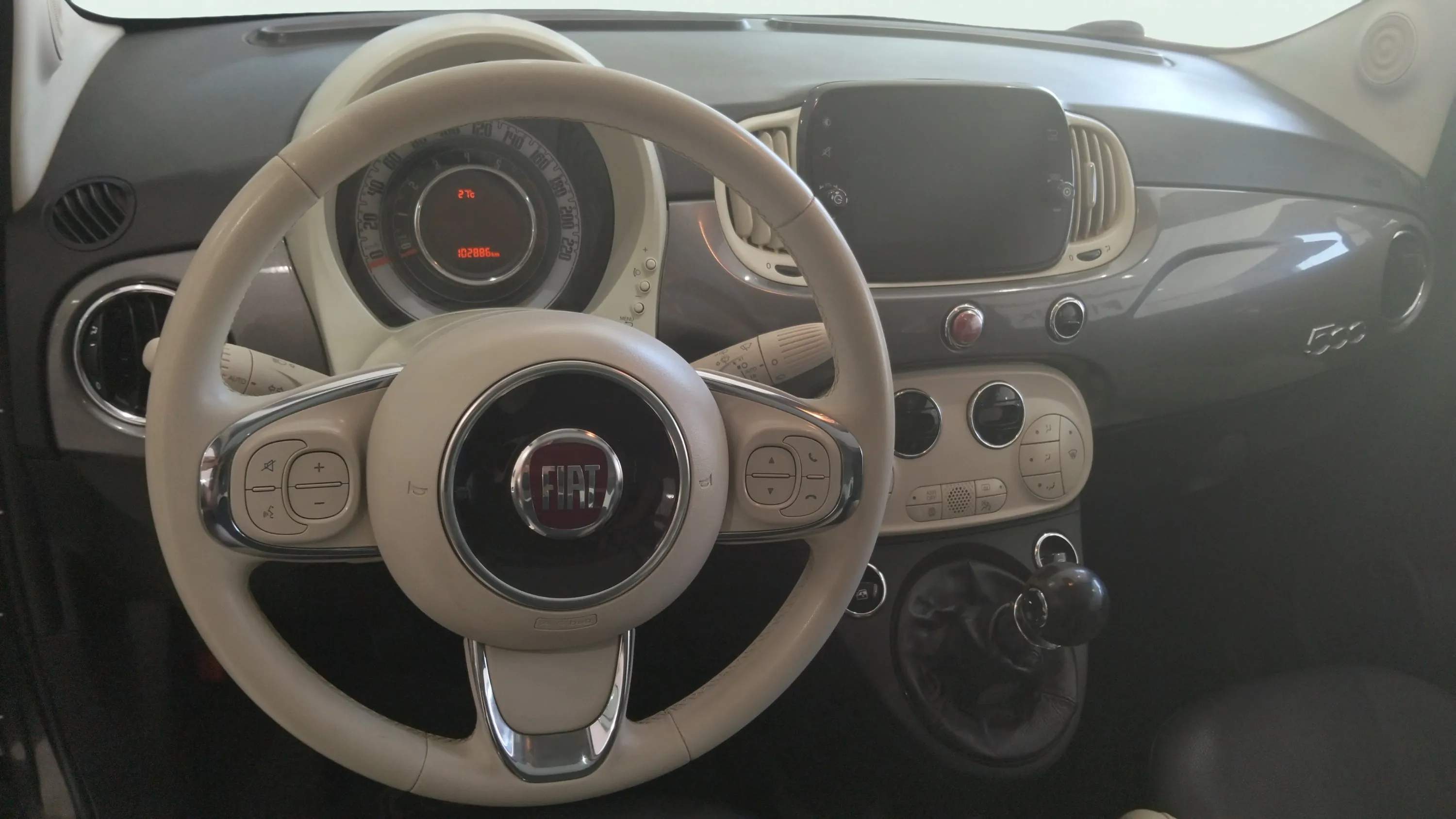 Fiat 500 Dolcevita 1.0 Hybrid - foto 12