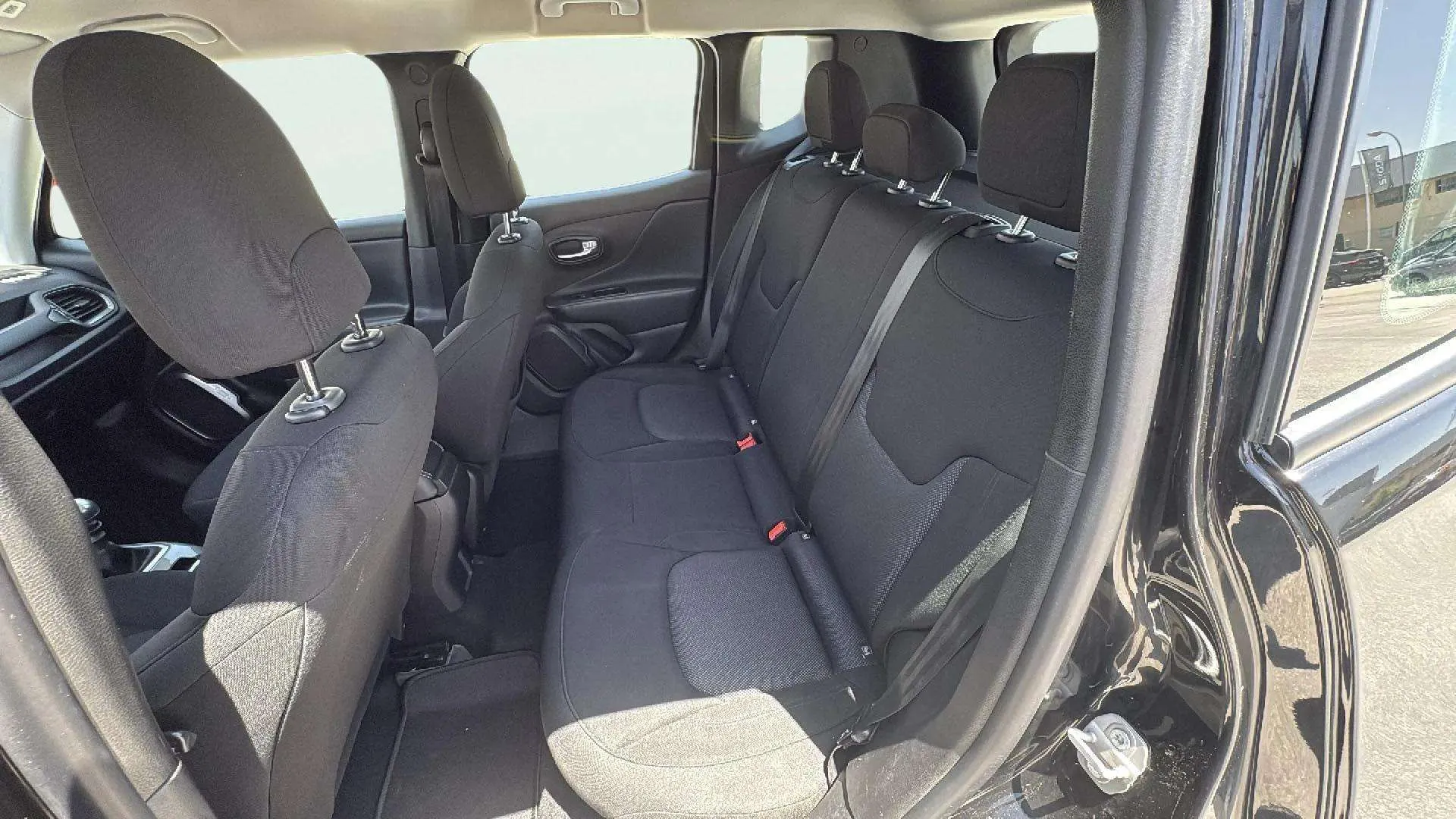 Jeep Renegade Longitude 1.0G 4x2 - foto 12