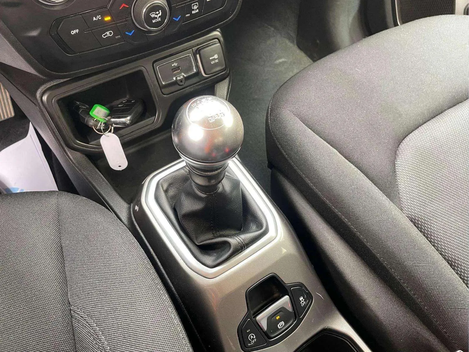 Jeep Renegade Longitude 1.0G 4x2 - foto 5