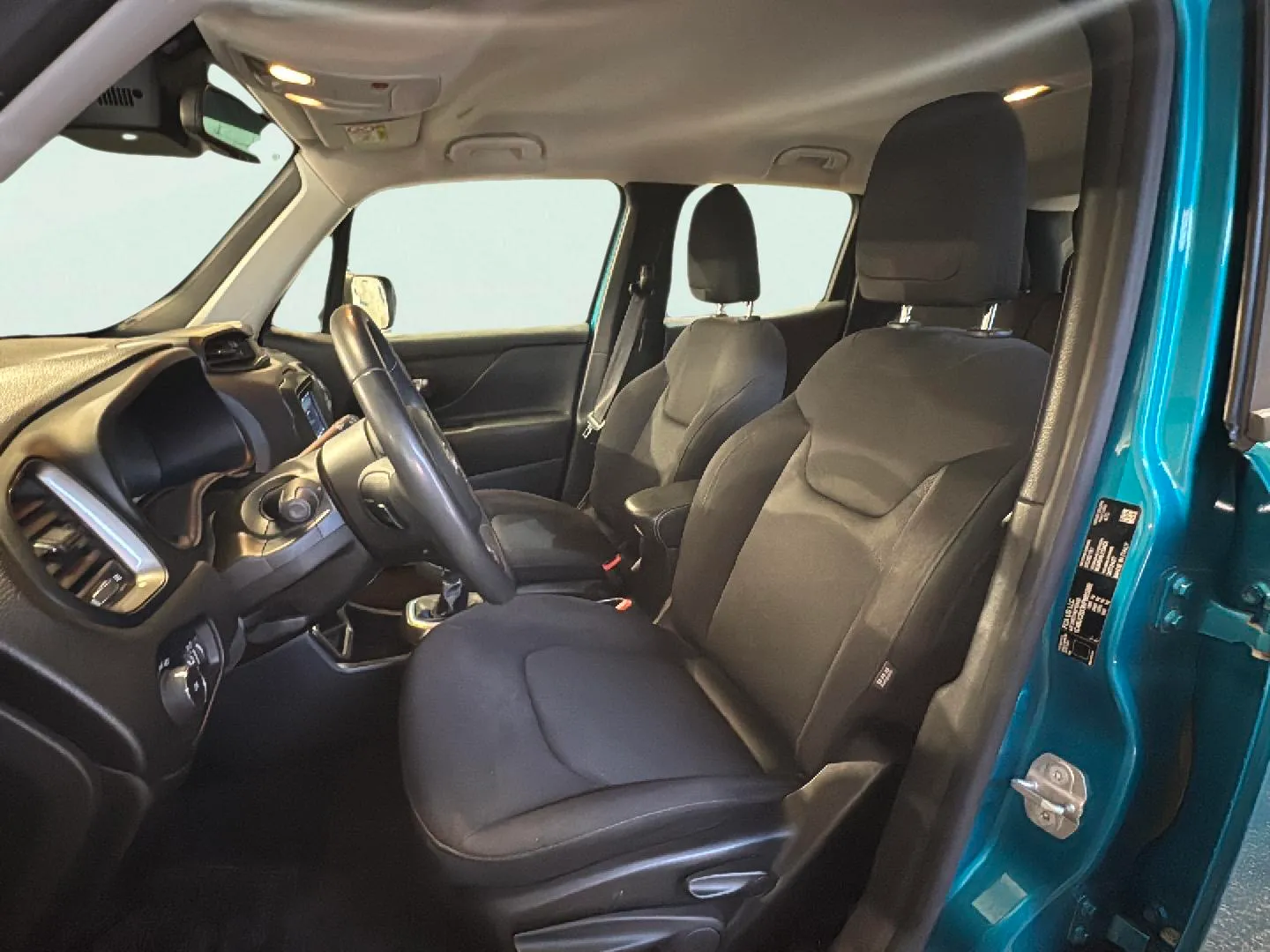 Jeep Renegade Longitude 1.0G 4x2 - foto 13