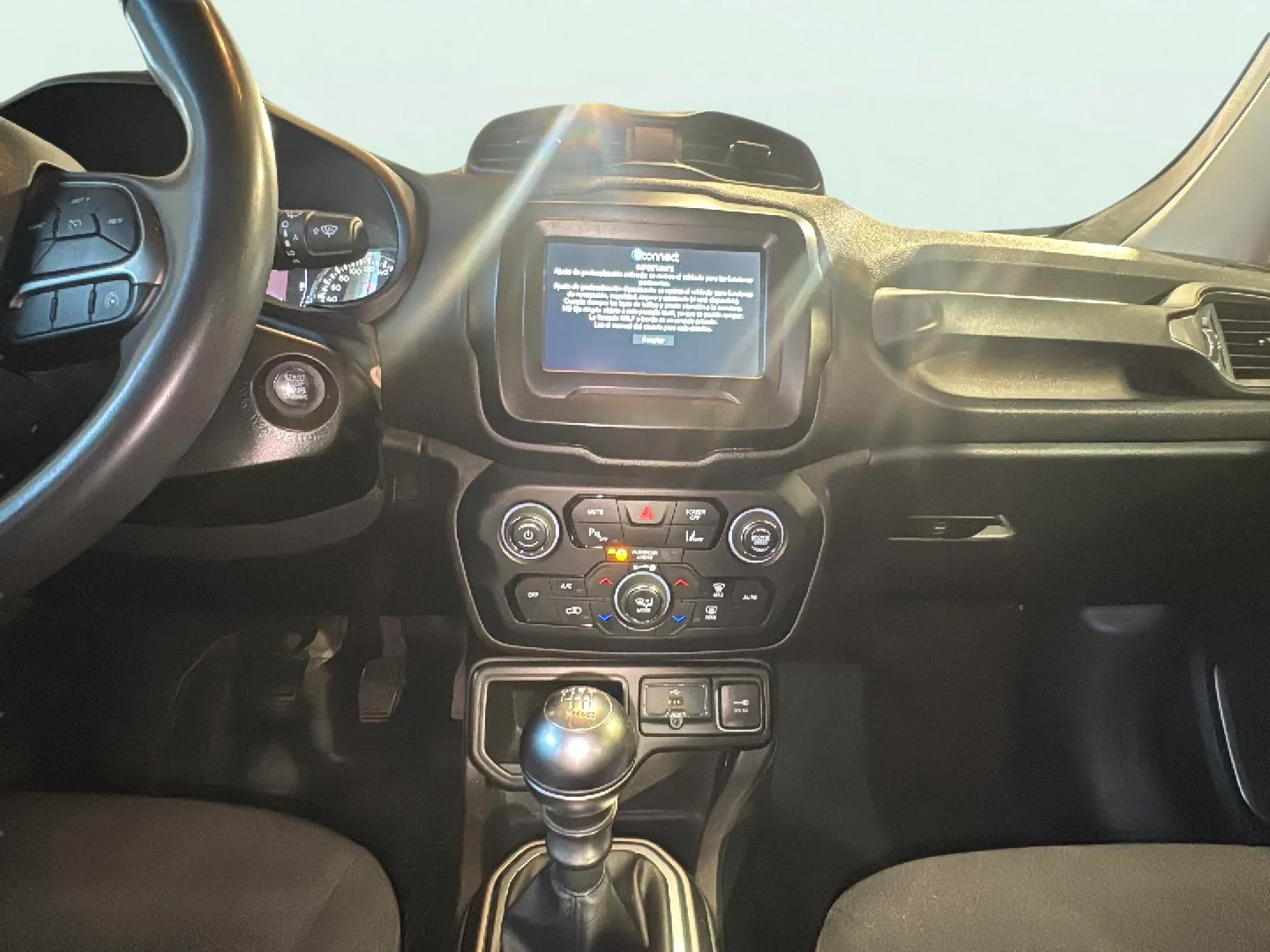 Jeep Renegade Longitude 1.0G 4x2 - foto 11