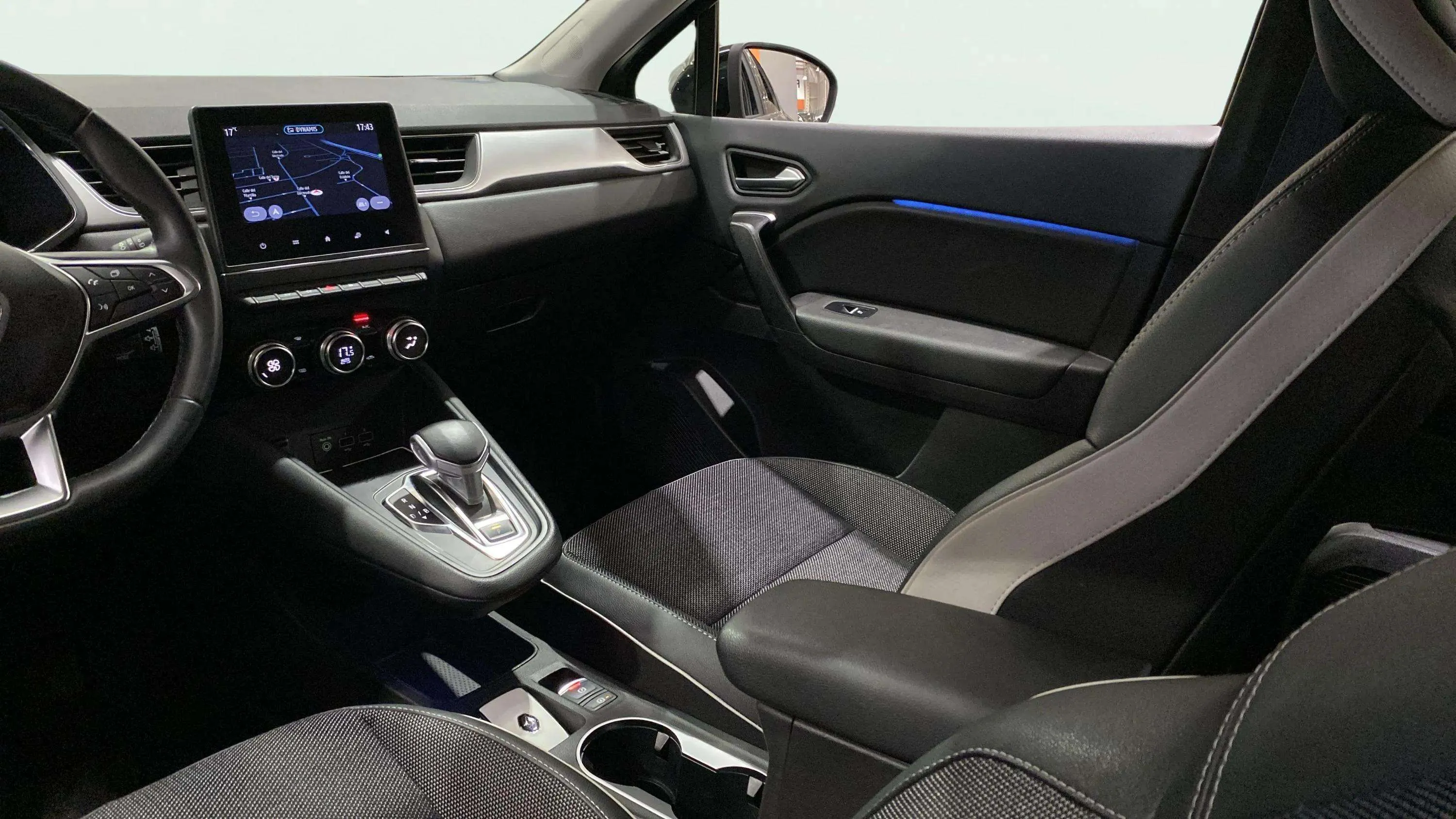 Renault Captur Zen E-Tech Híbrido enchufable - foto 34