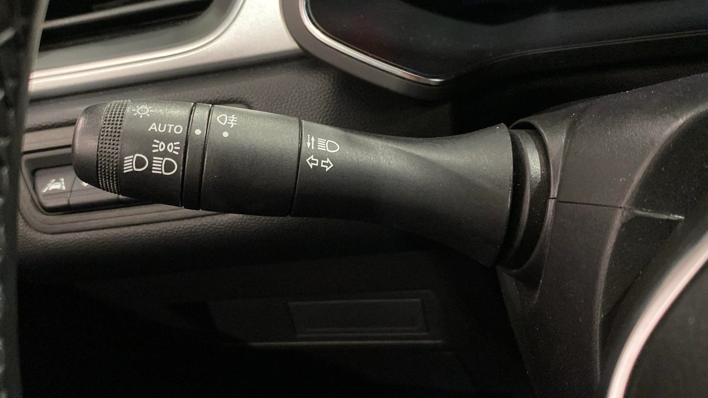 Renault Captur Zen E-Tech Híbrido enchufable - foto 21