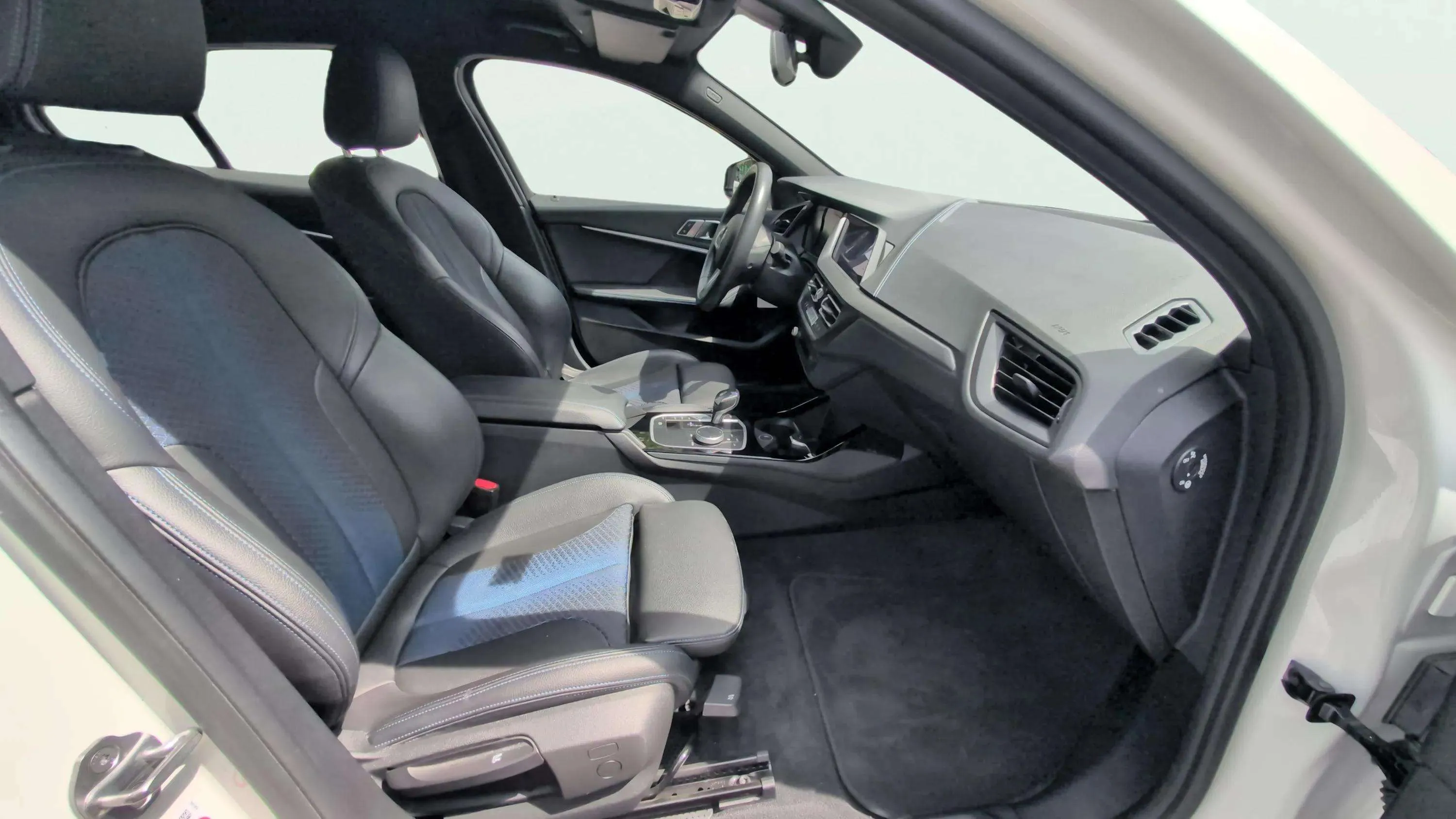 BMW Serie 1 118i - foto 24