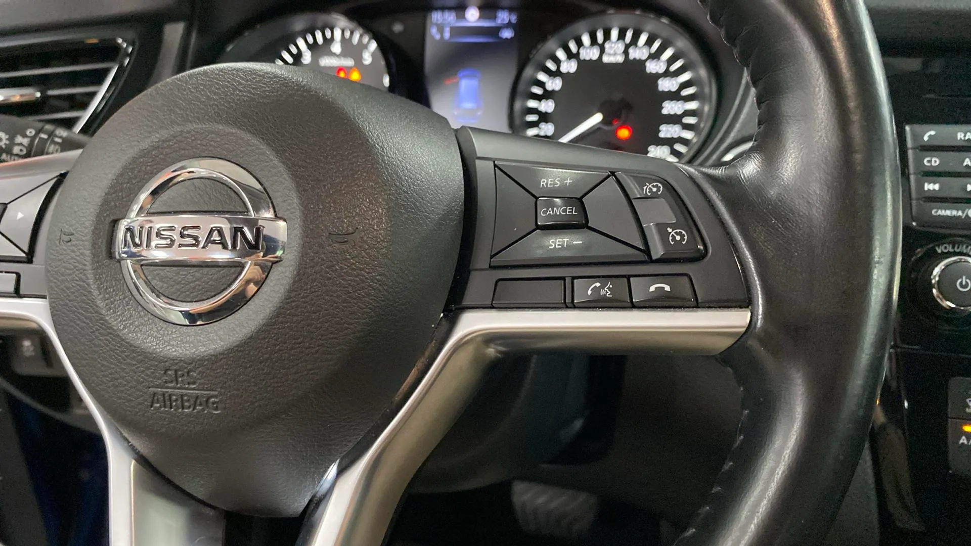 Nissan X-Trail DIG-T E6D DCT Tekna - foto 11