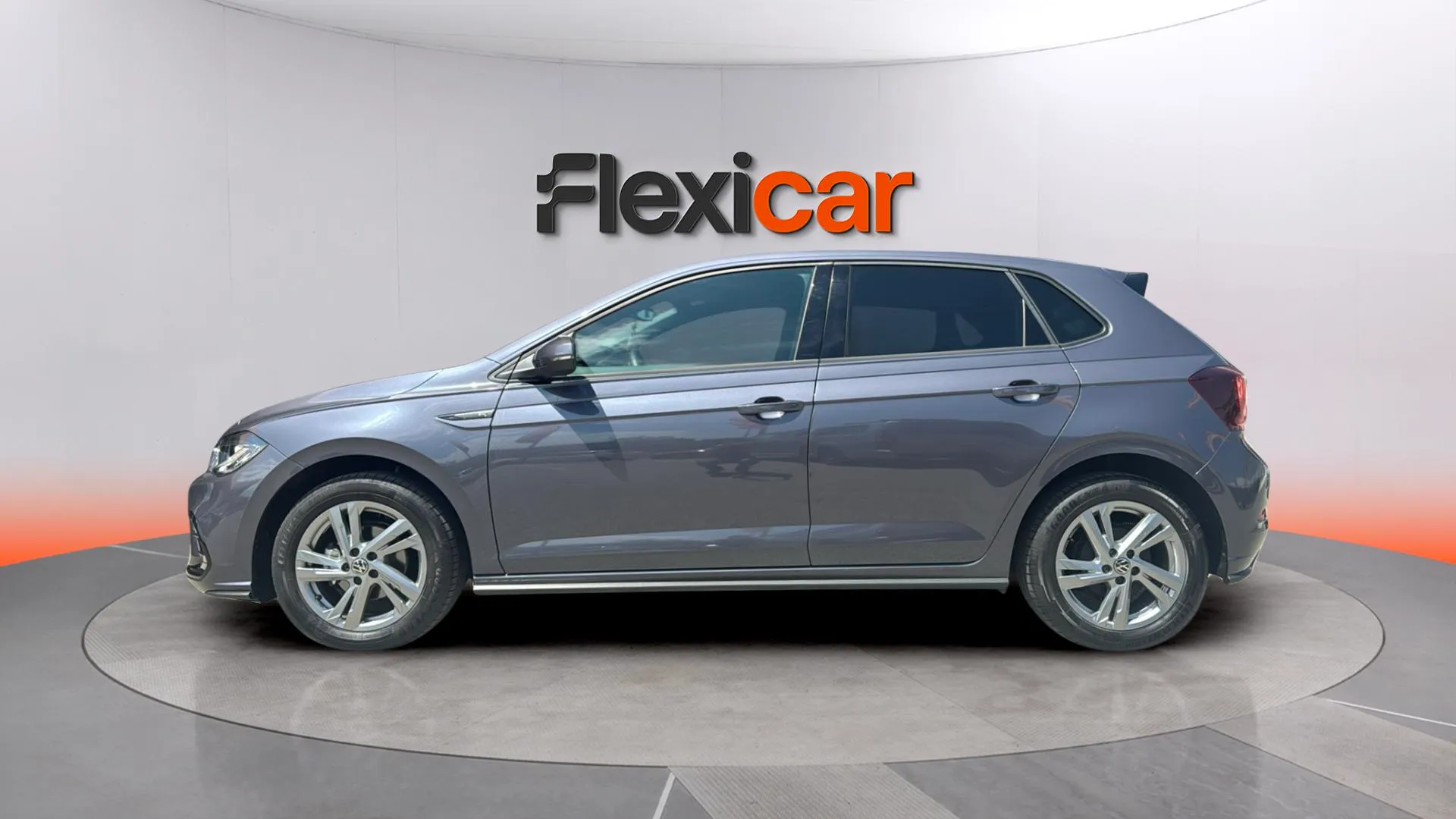 Volkswagen Polo "Más" 1.0 TSI - foto 18