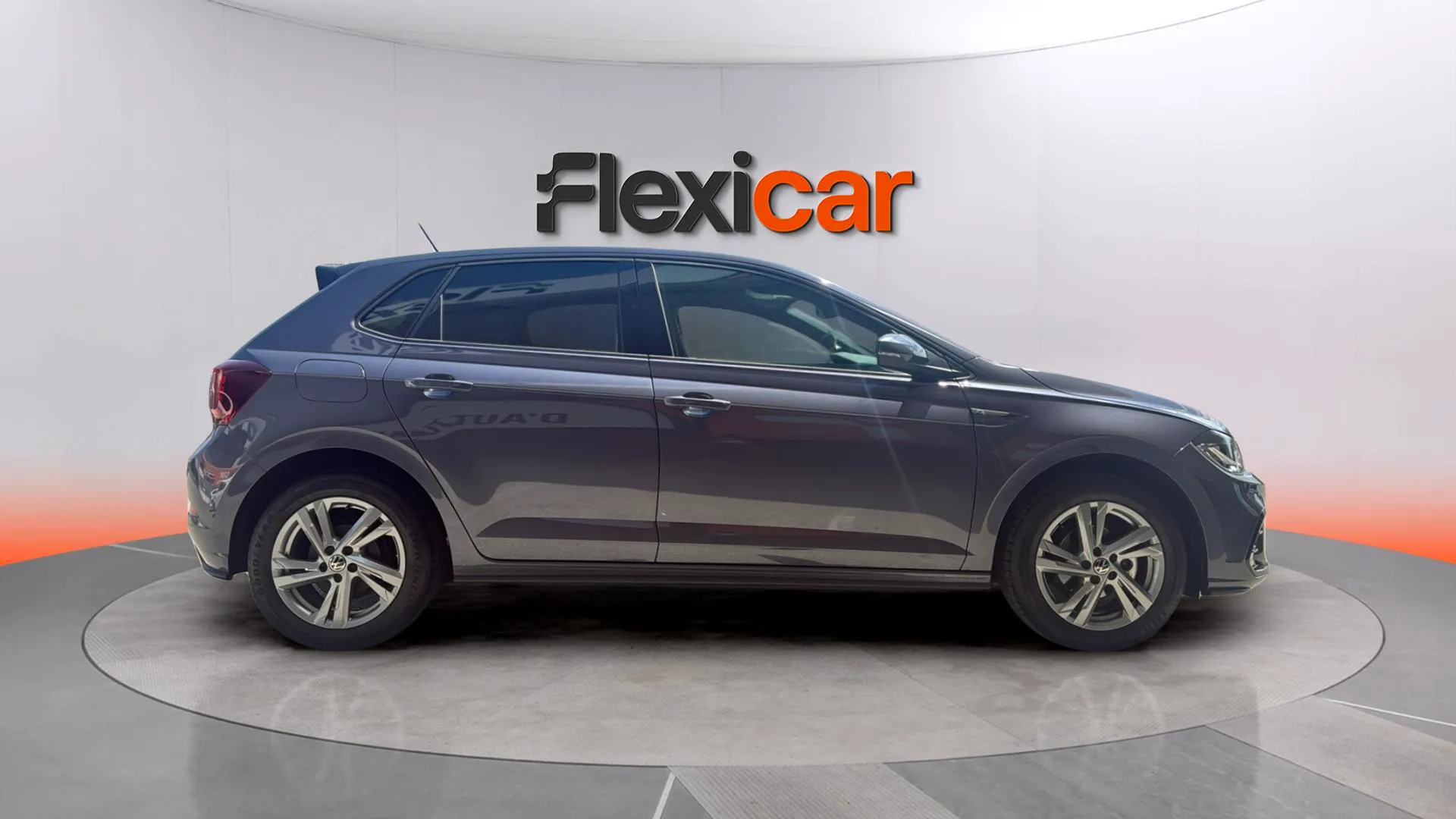 Volkswagen Polo "Más" 1.0 TSI - foto 16