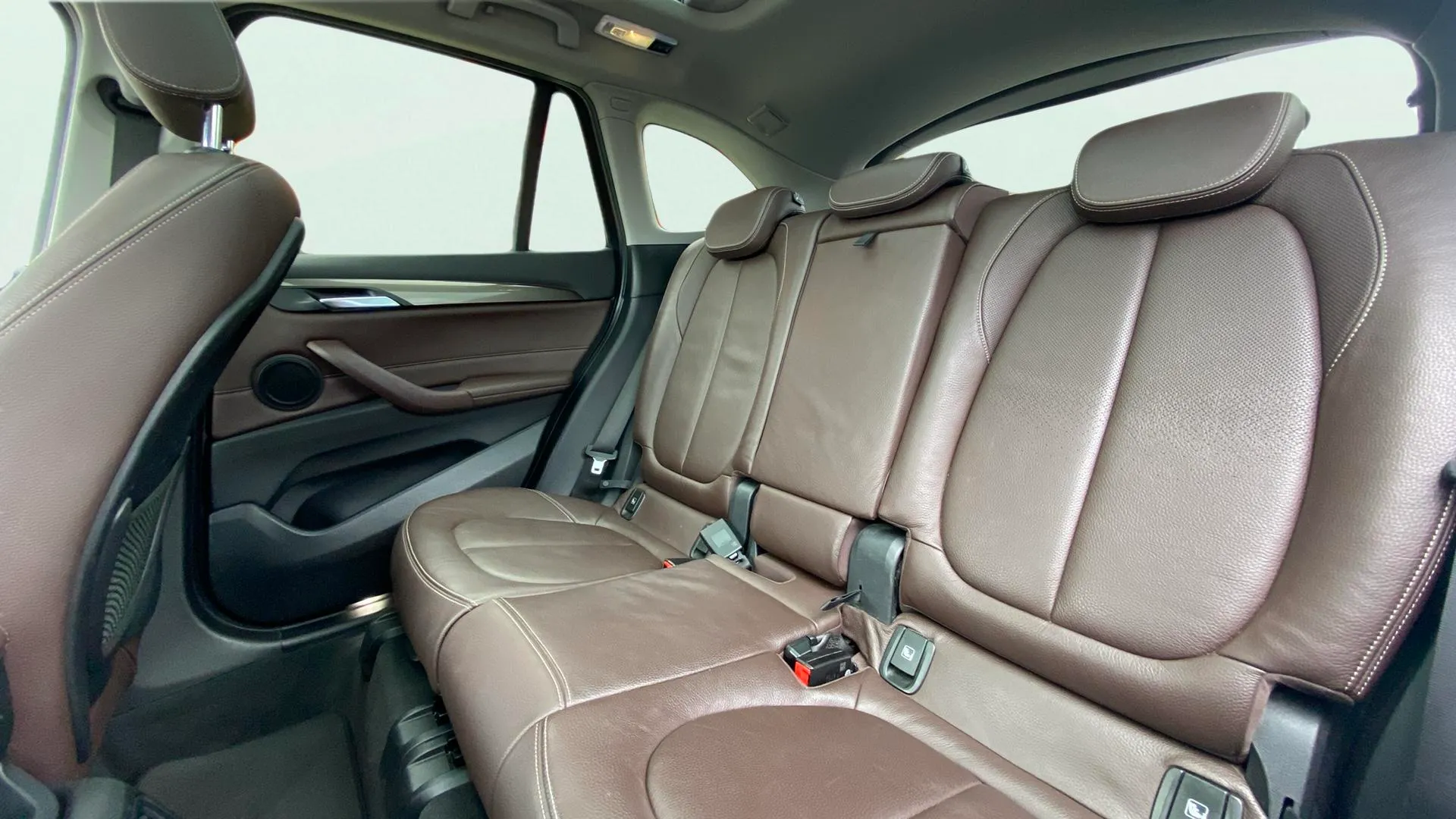 BMW X1 xDrive25iA - foto 17