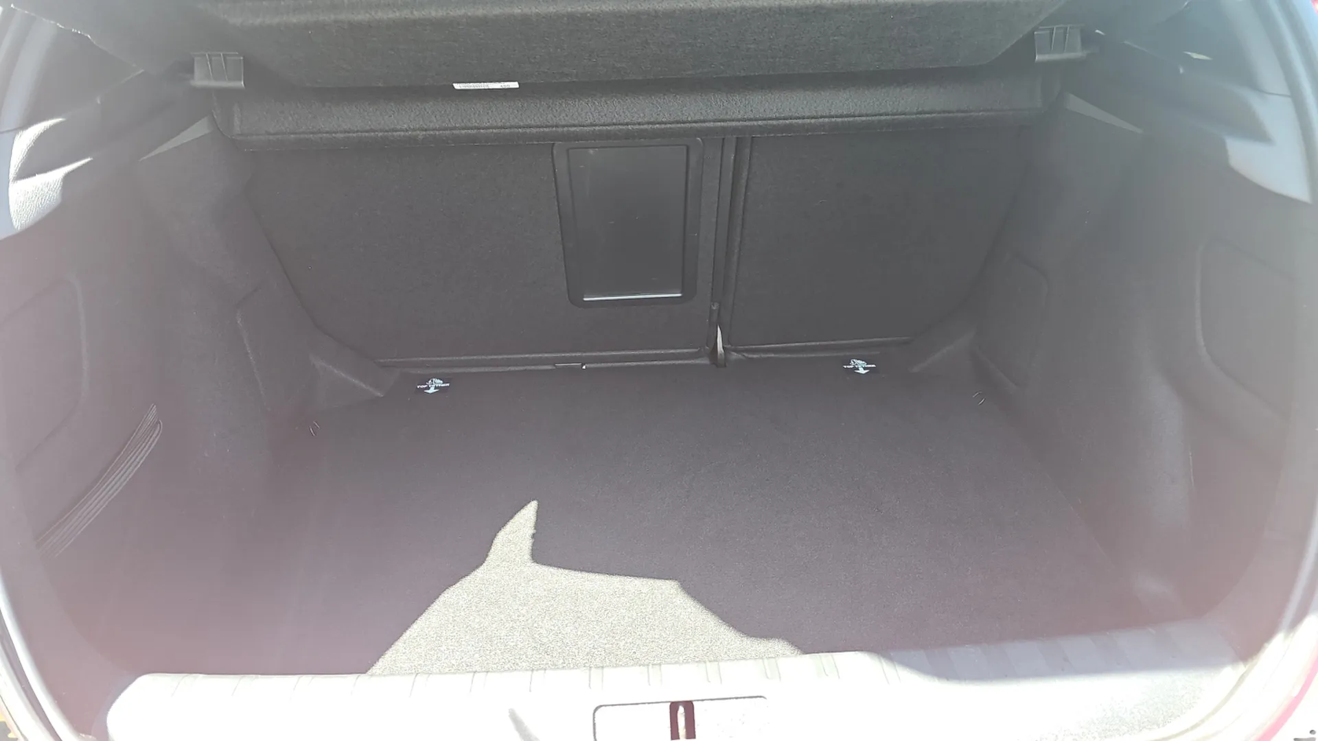 Peugeot 308 GT Line 1.5 BlueHDi - foto 18