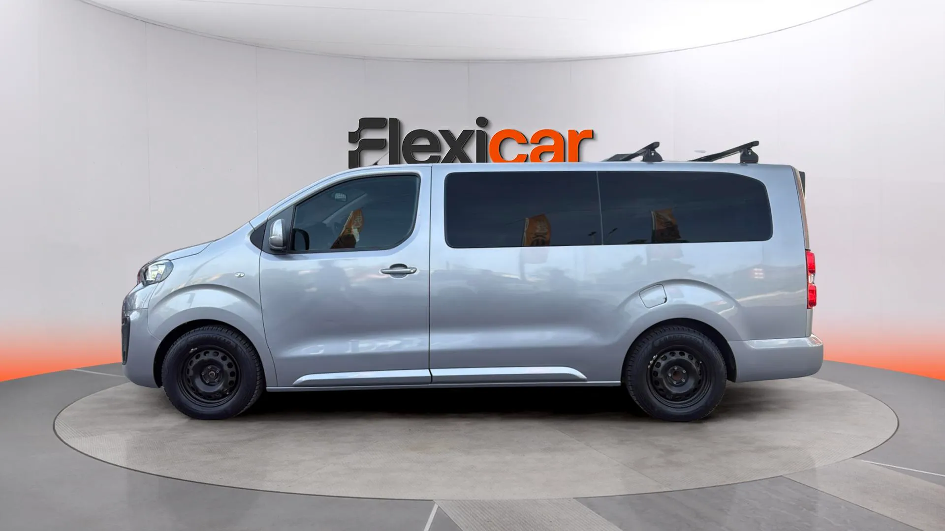 Peugeot Traveller Active 1.5 BlueHDi Long - foto 5