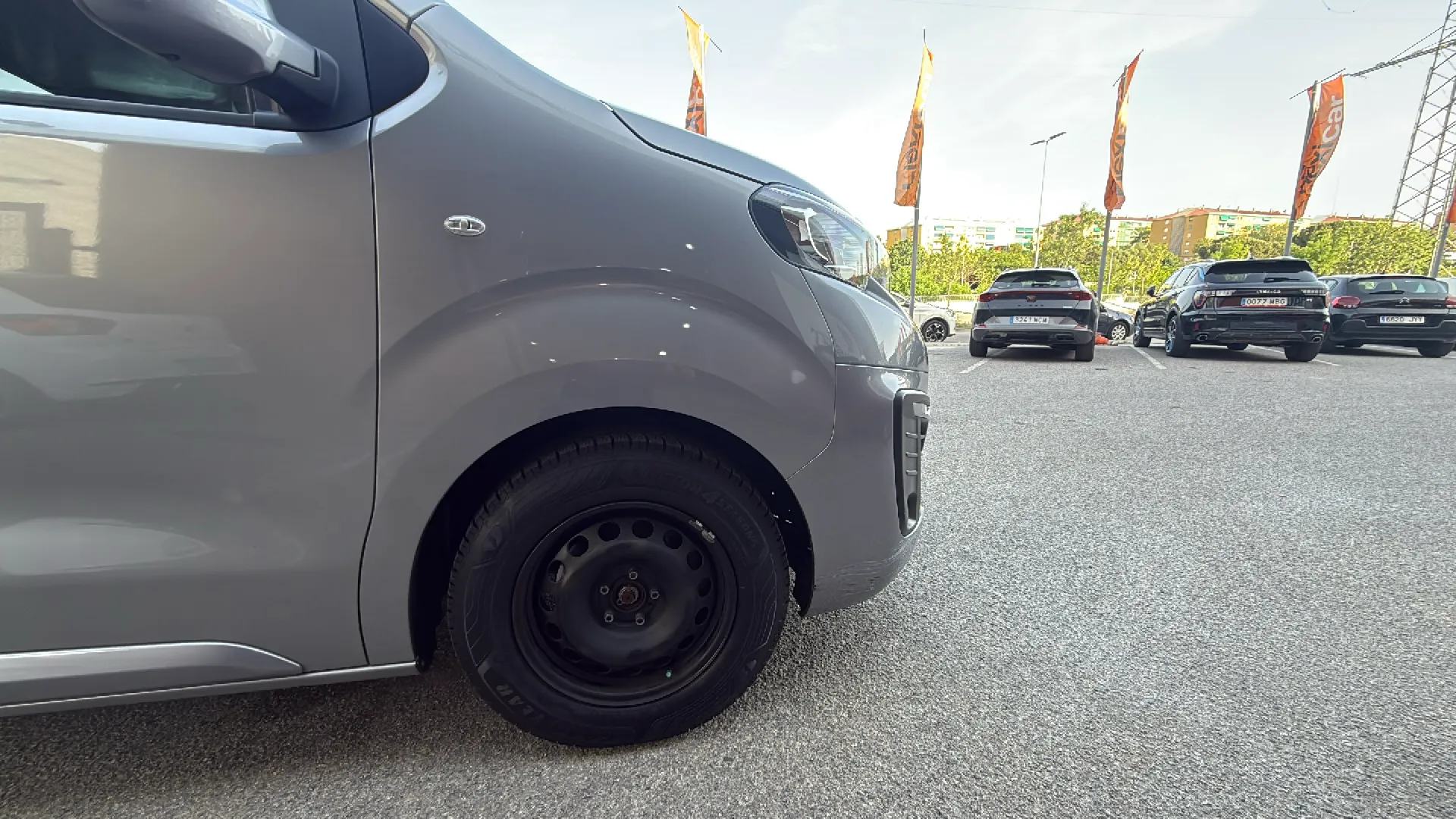 Peugeot Traveller Active 1.5 BlueHDi Long - foto 14