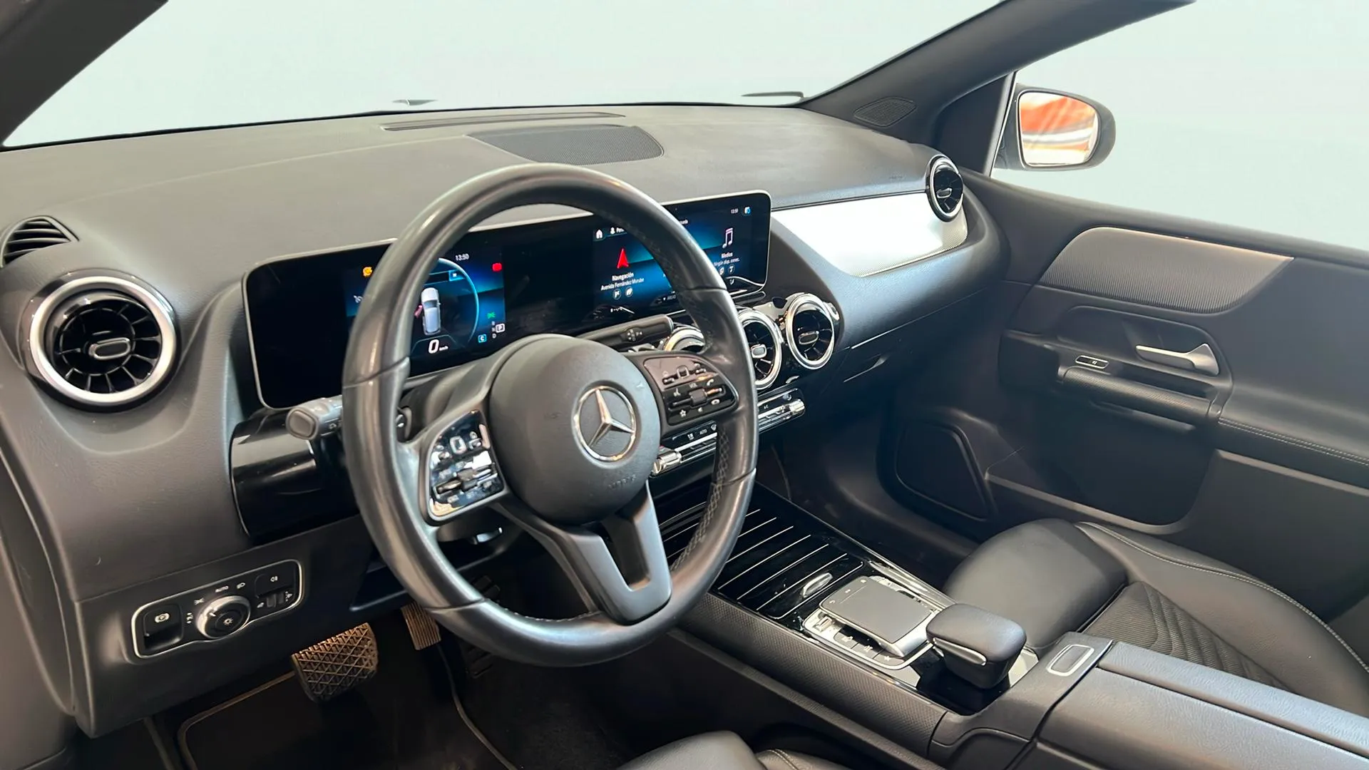 Mercedes-Benz Clase B B 180 d - foto 10