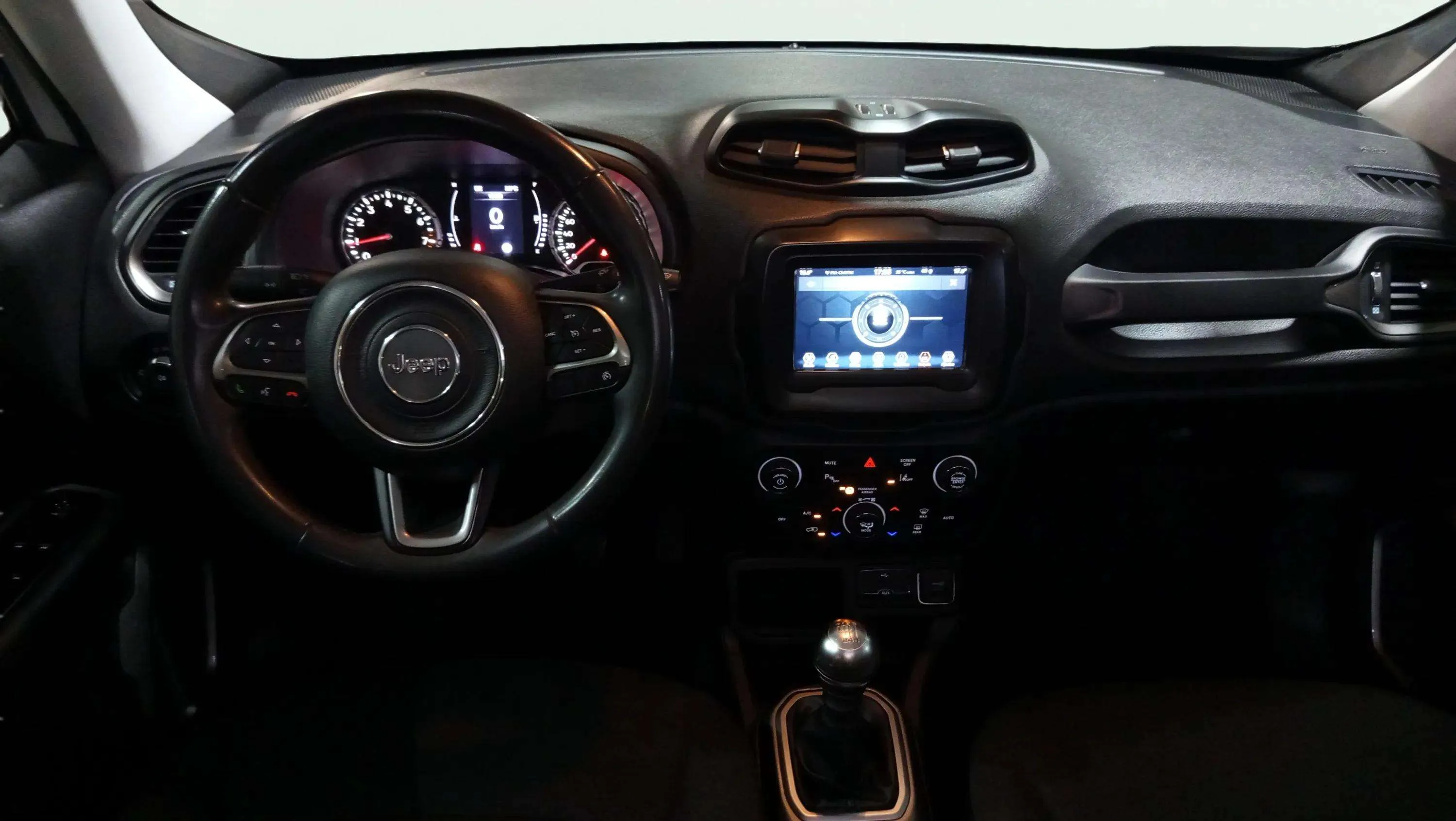 Jeep Renegade Longitude 1.0G 4x2 - foto 9