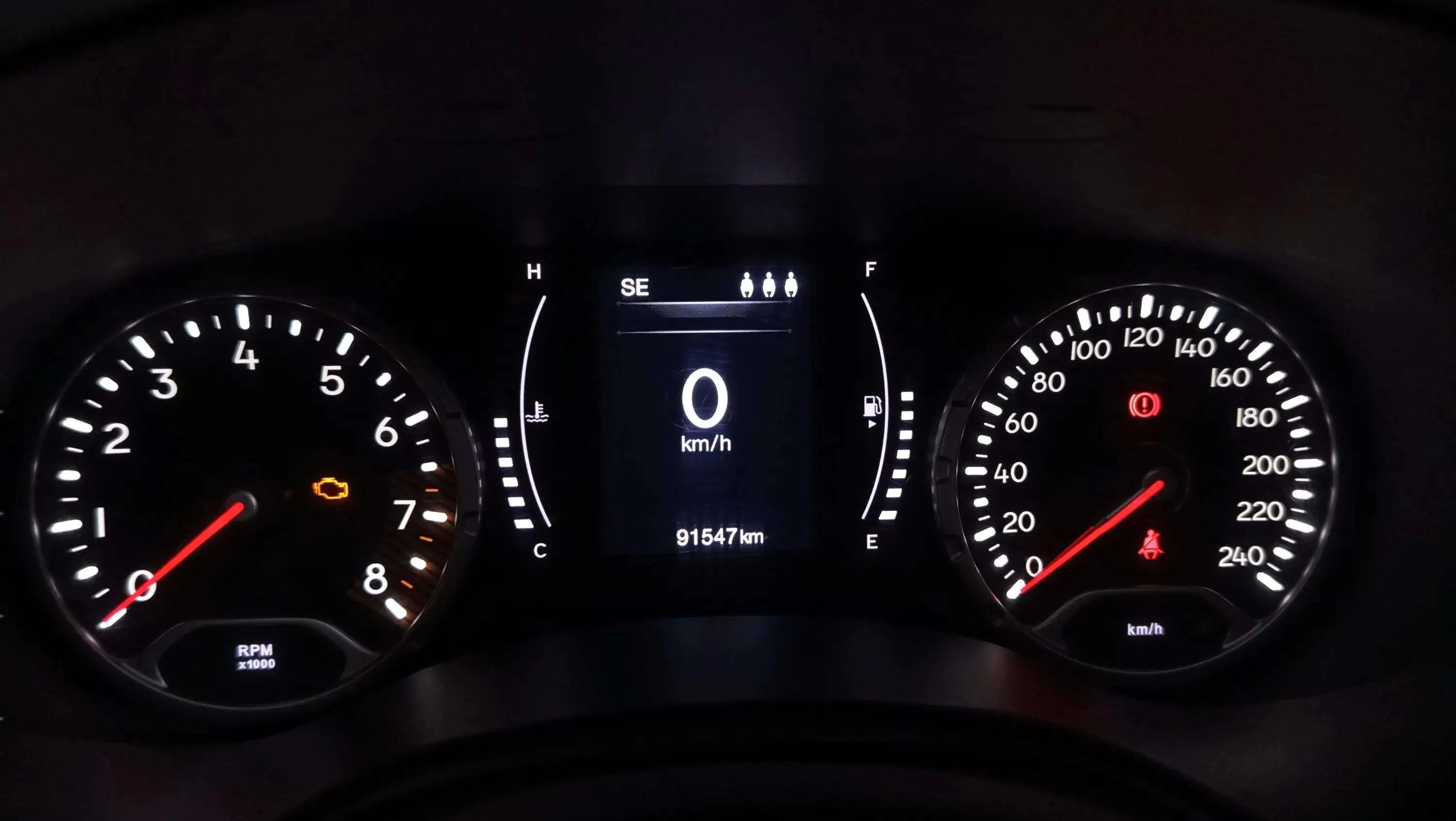 Jeep Renegade Longitude 1.0G 4x2 - foto 12