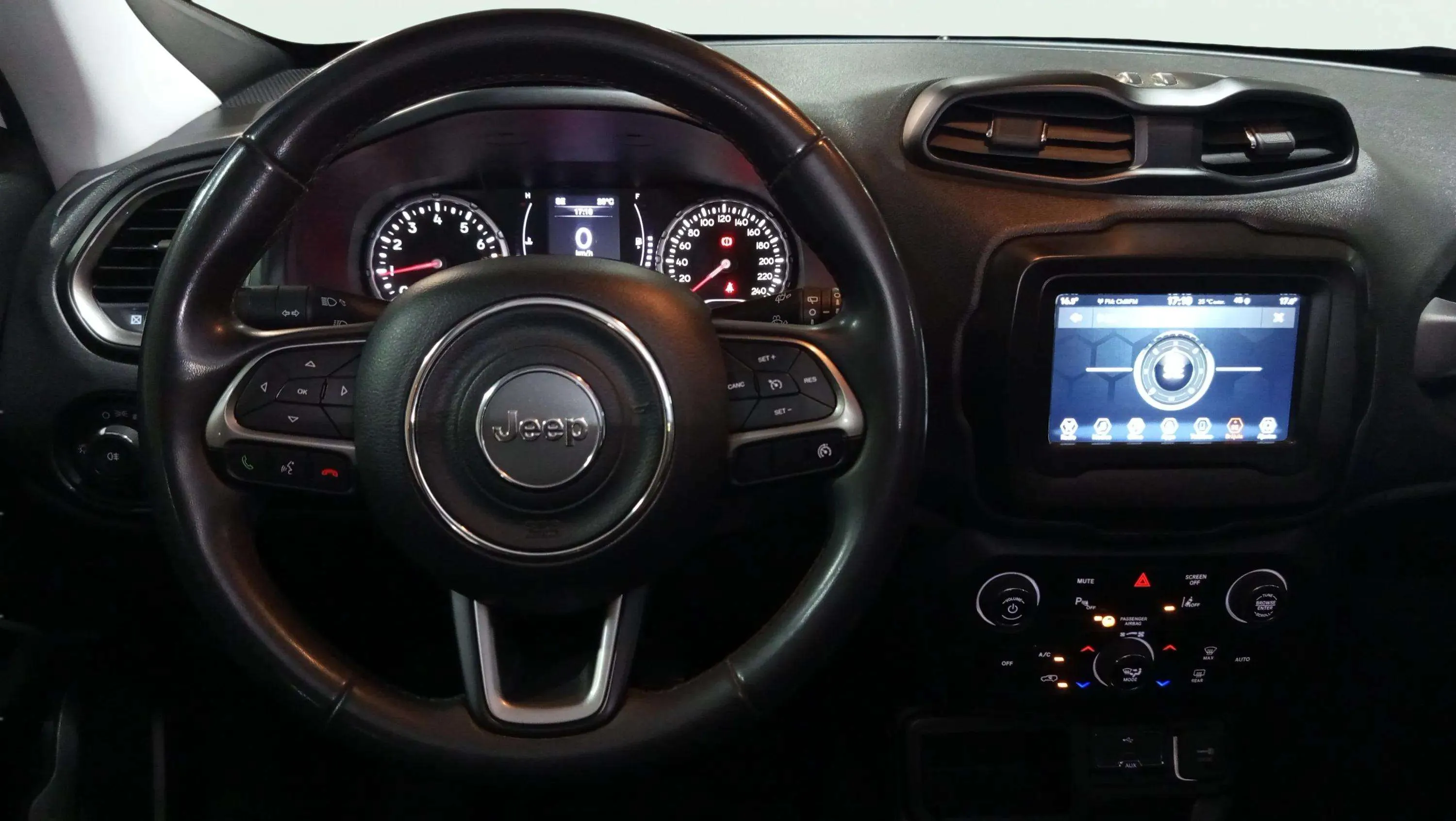 Jeep Renegade Longitude 1.0G 4x2 - foto 11