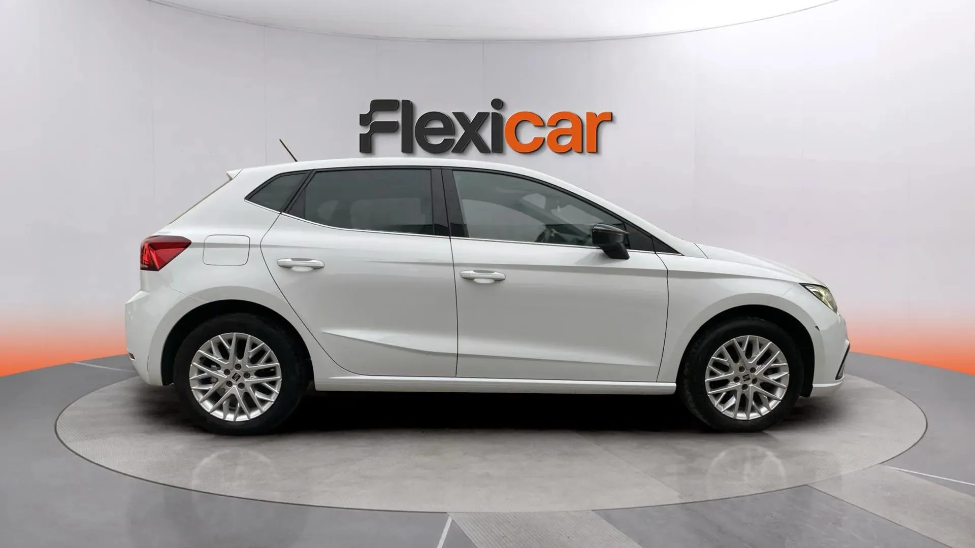 SEAT Ibiza 1.0 TSI Special Ed Xcellence Navi - foto 2