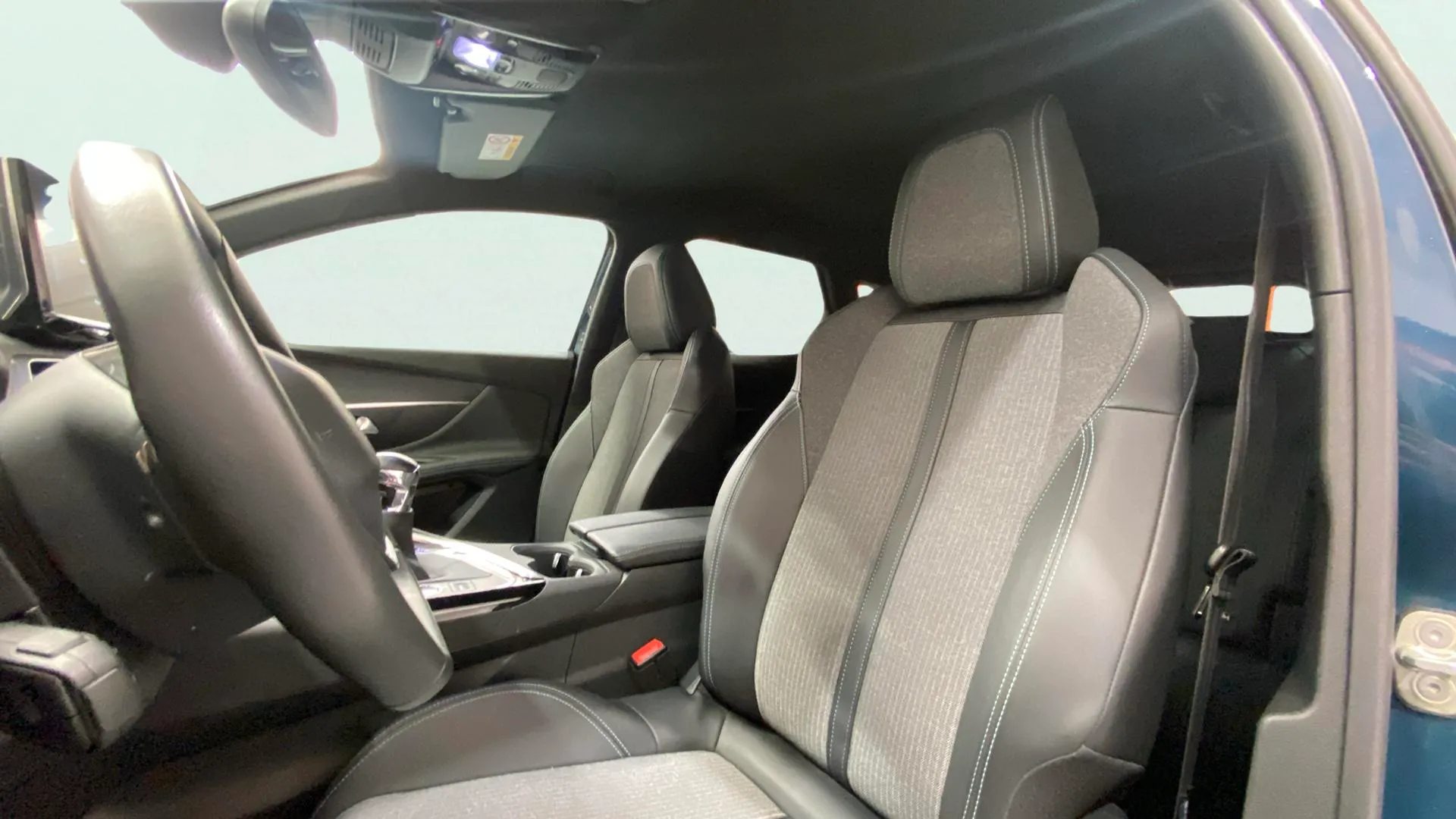 Peugeot 3008 1.2 PureTech Allure Pack - foto 20