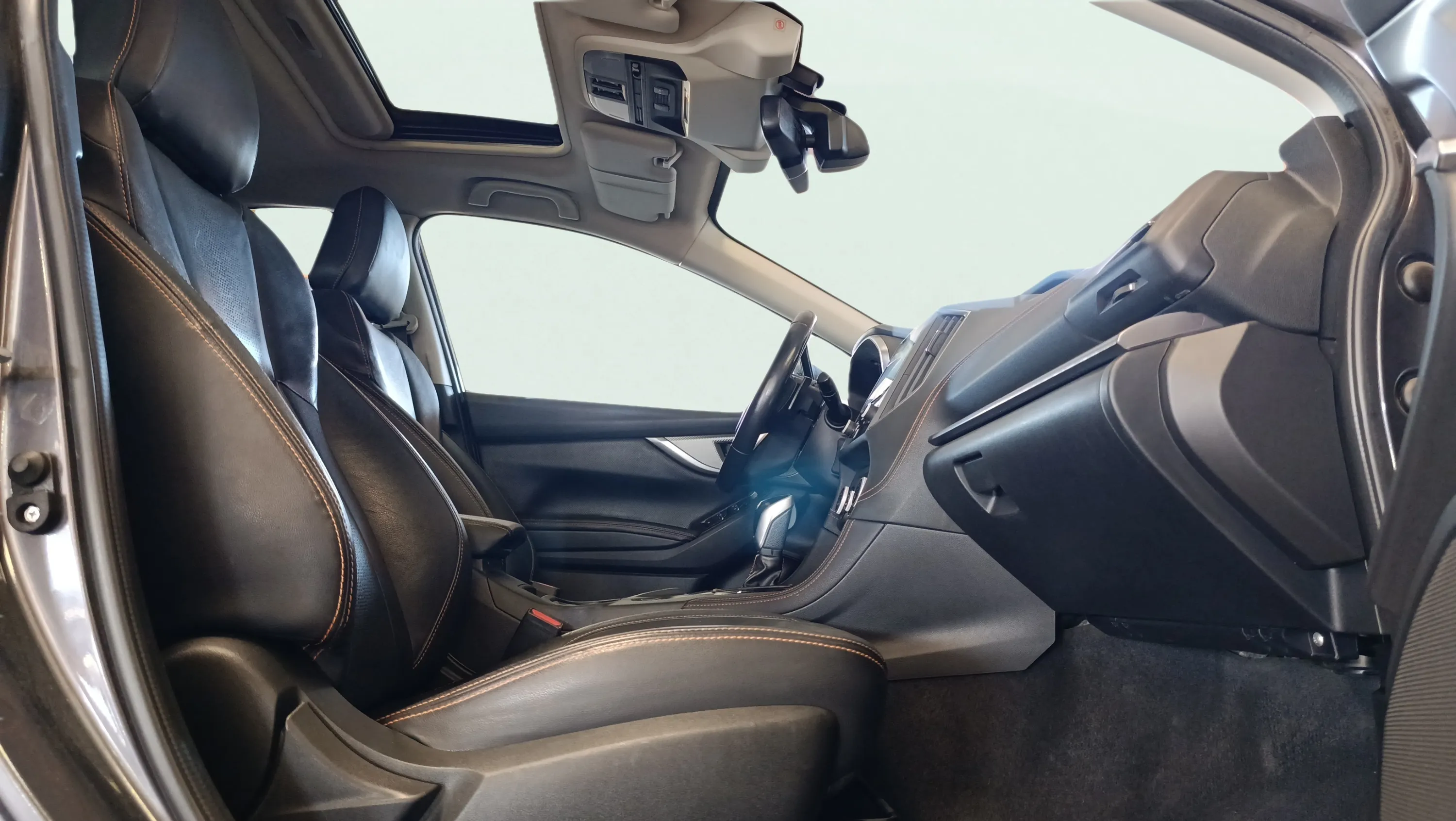 Subaru XV 1.6i Executive Plus - foto 35