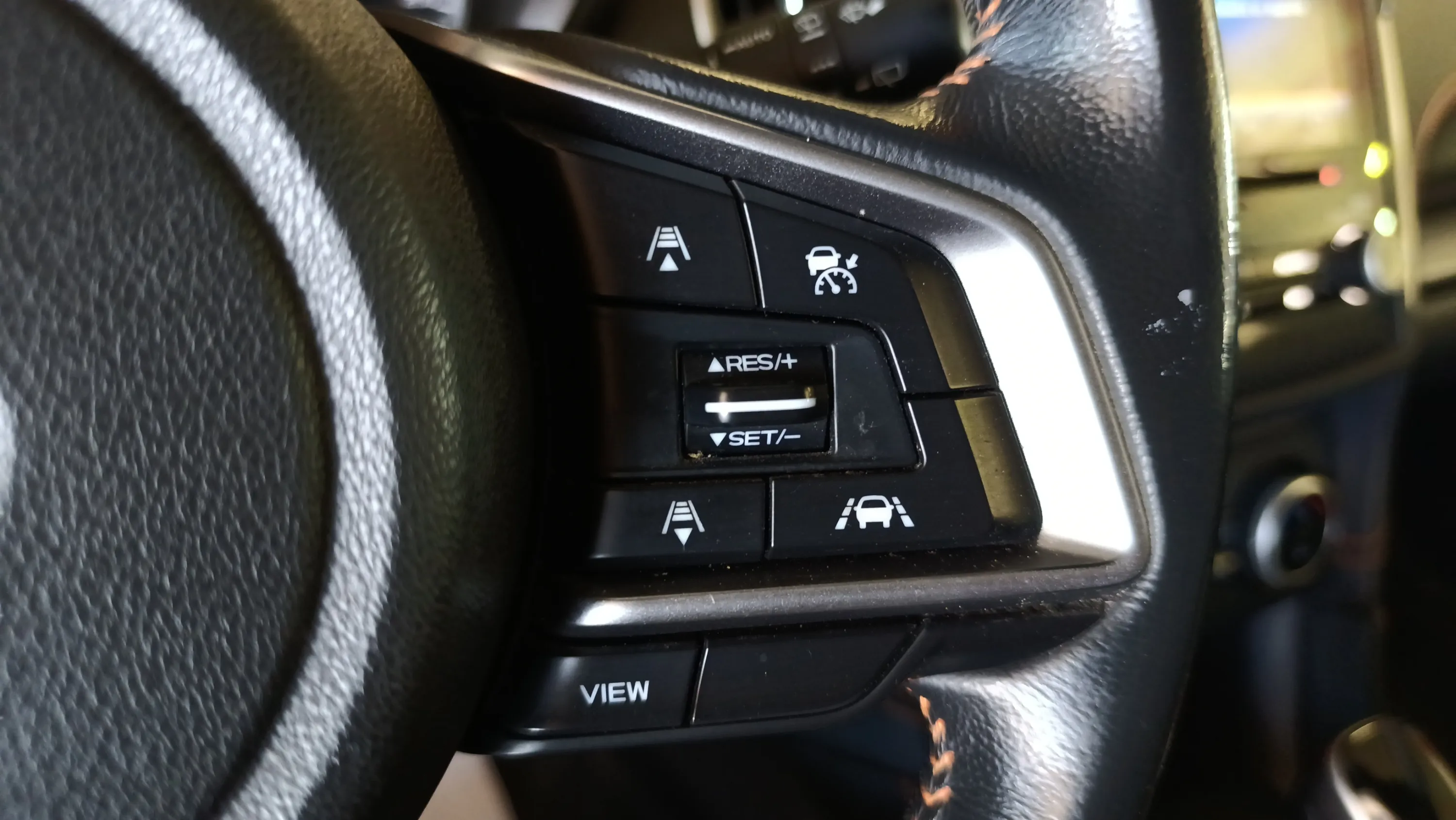 Subaru XV 1.6i Executive Plus - foto 13