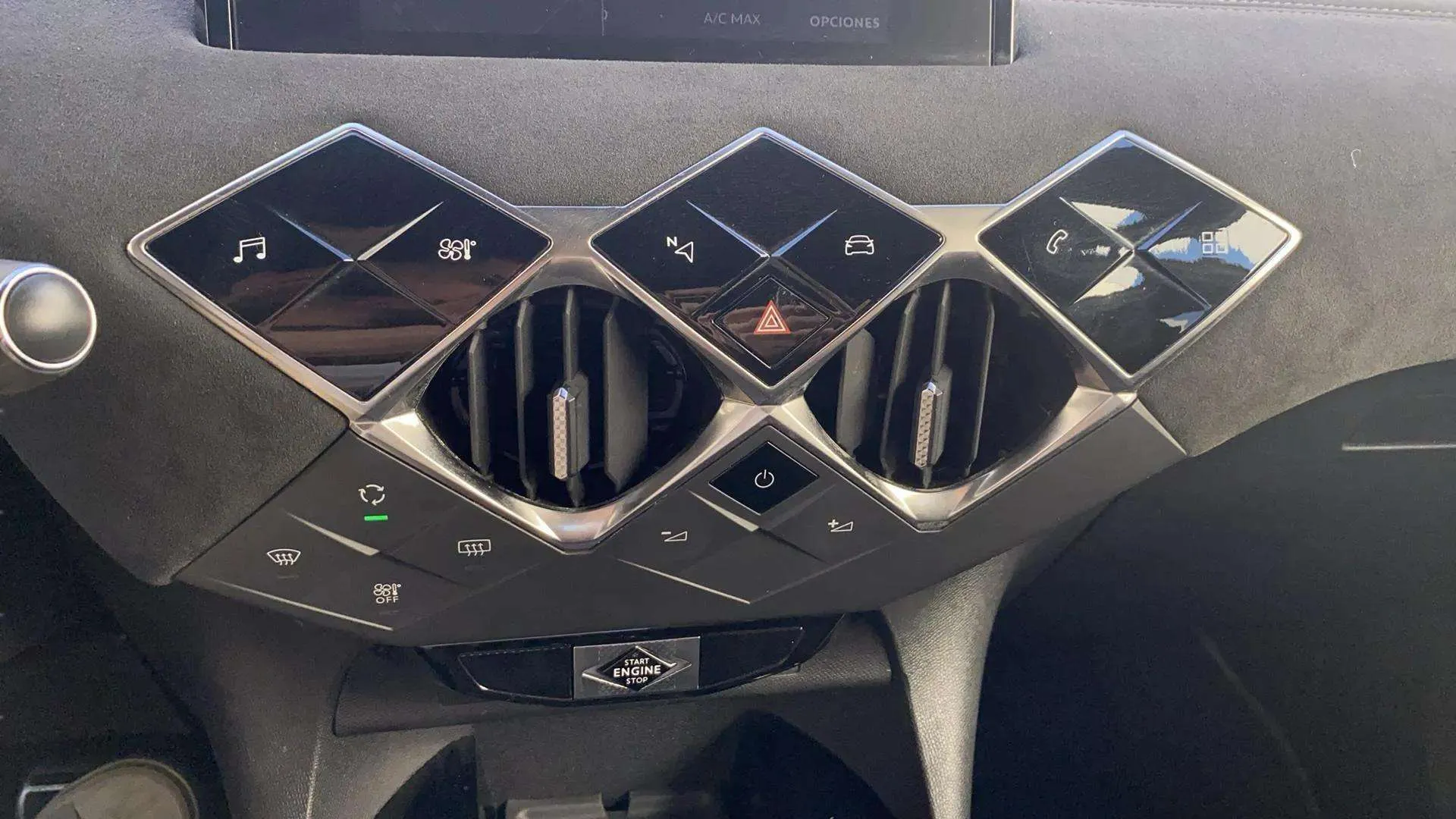 DS DS 3 Crossback PureTech Performance Line - foto 14