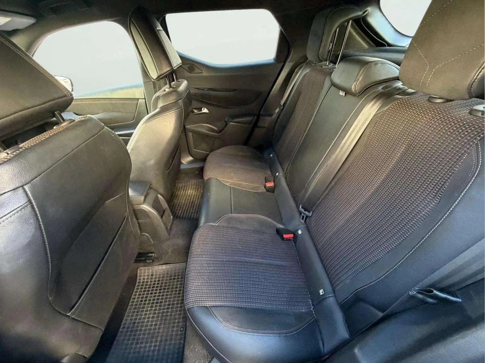 DS DS 3 Crossback PureTech Performance Line+ - foto 10