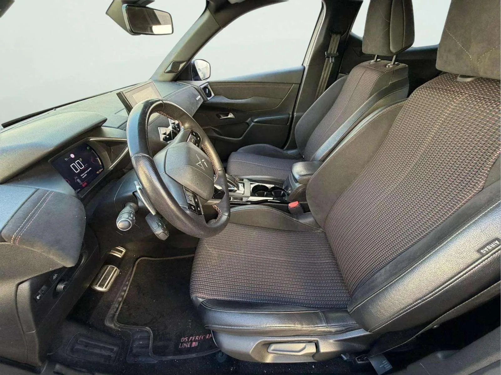 DS DS 3 Crossback PureTech Performance Line+ - foto 9