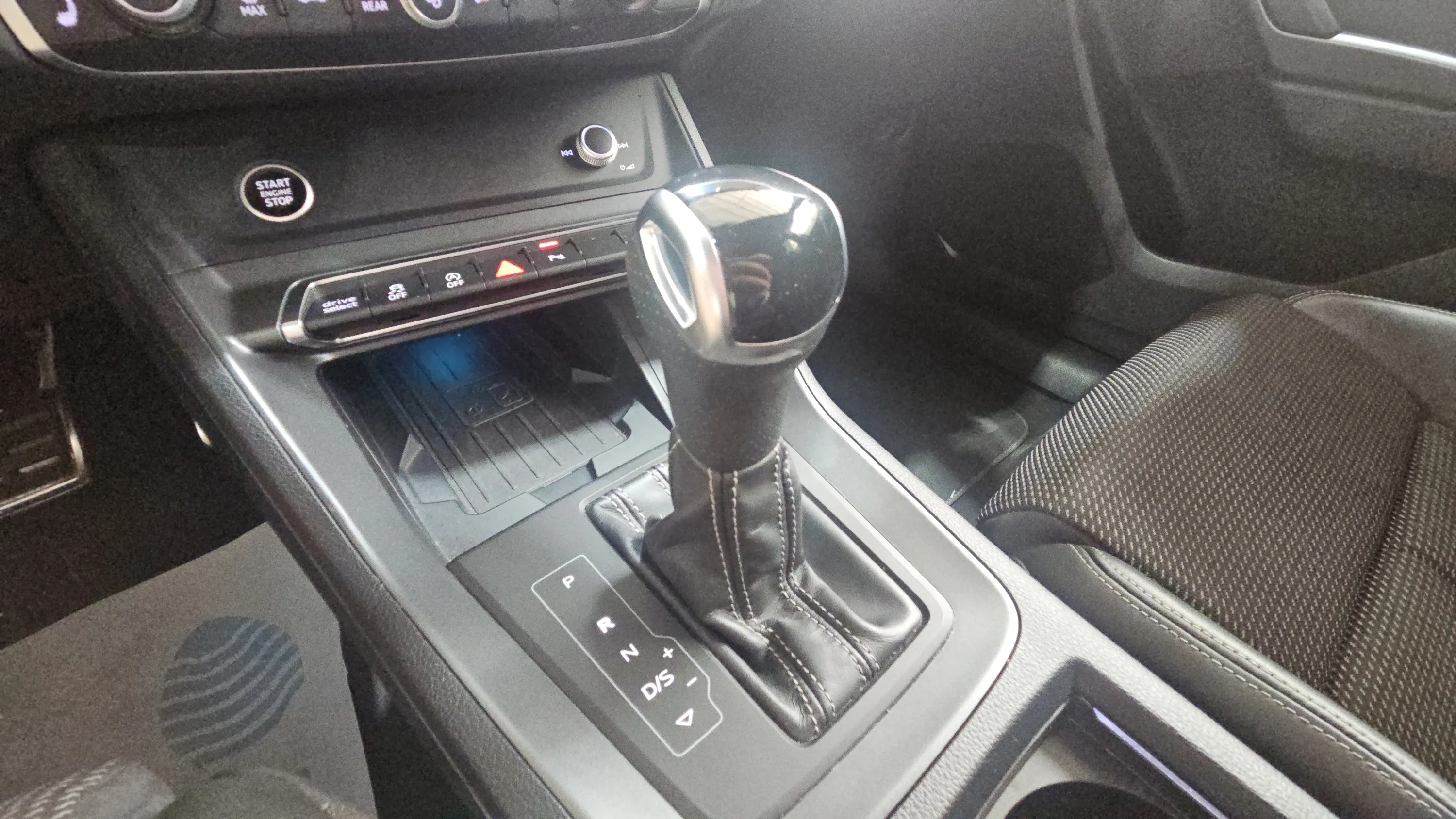 Audi Q3 S line 35 TDI S tronic - foto 13