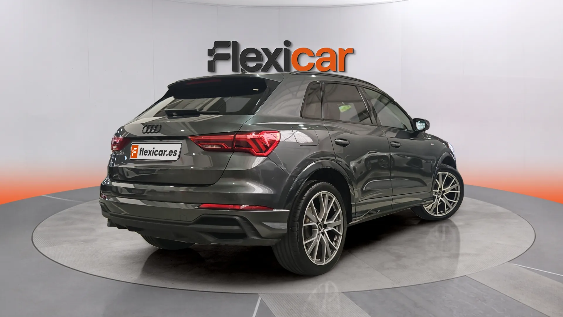 Audi Q3 S line 35 TDI S tronic - foto 7