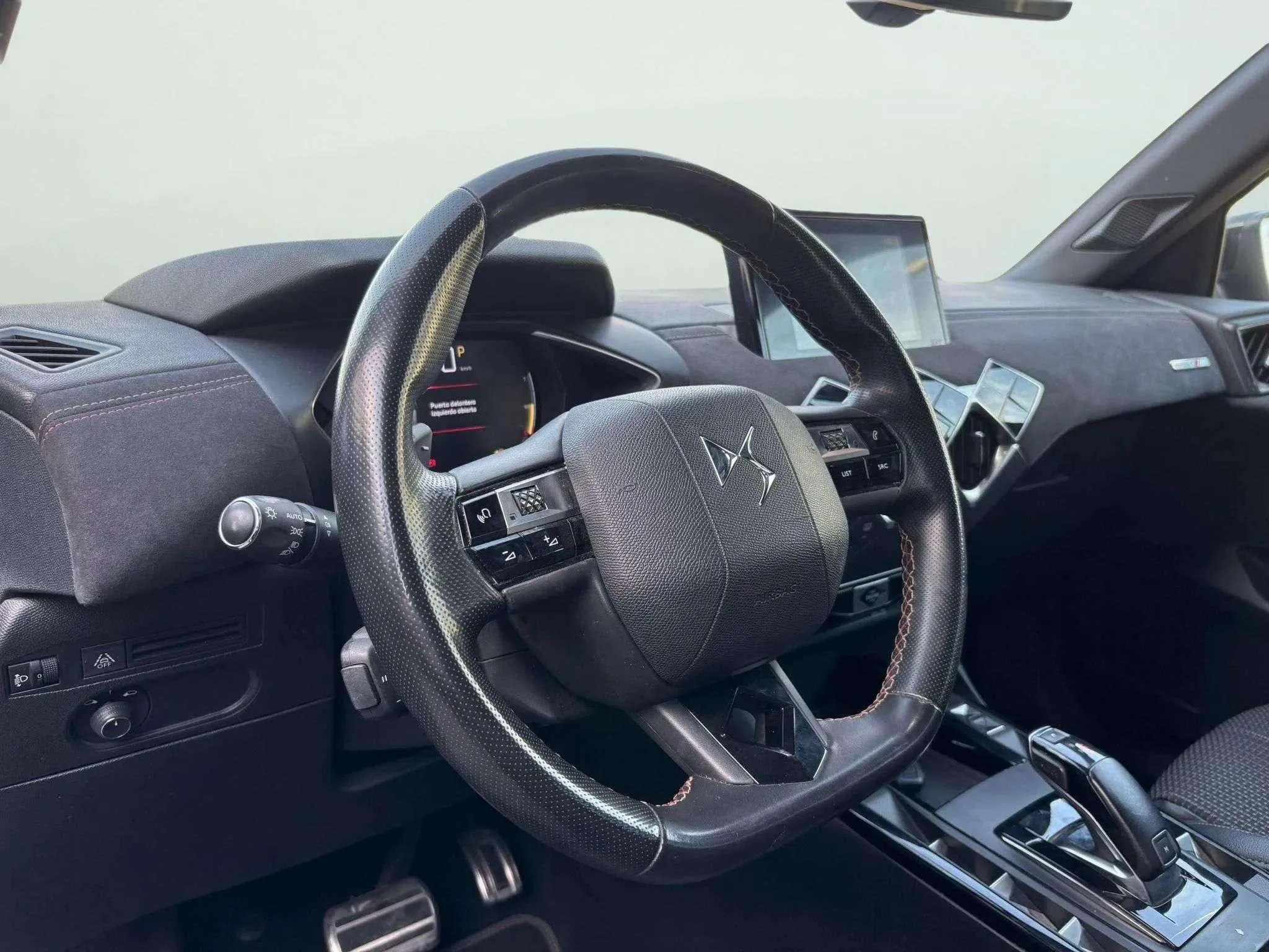 DS DS 3 Crossback PureTech Performance Line+ - foto 6