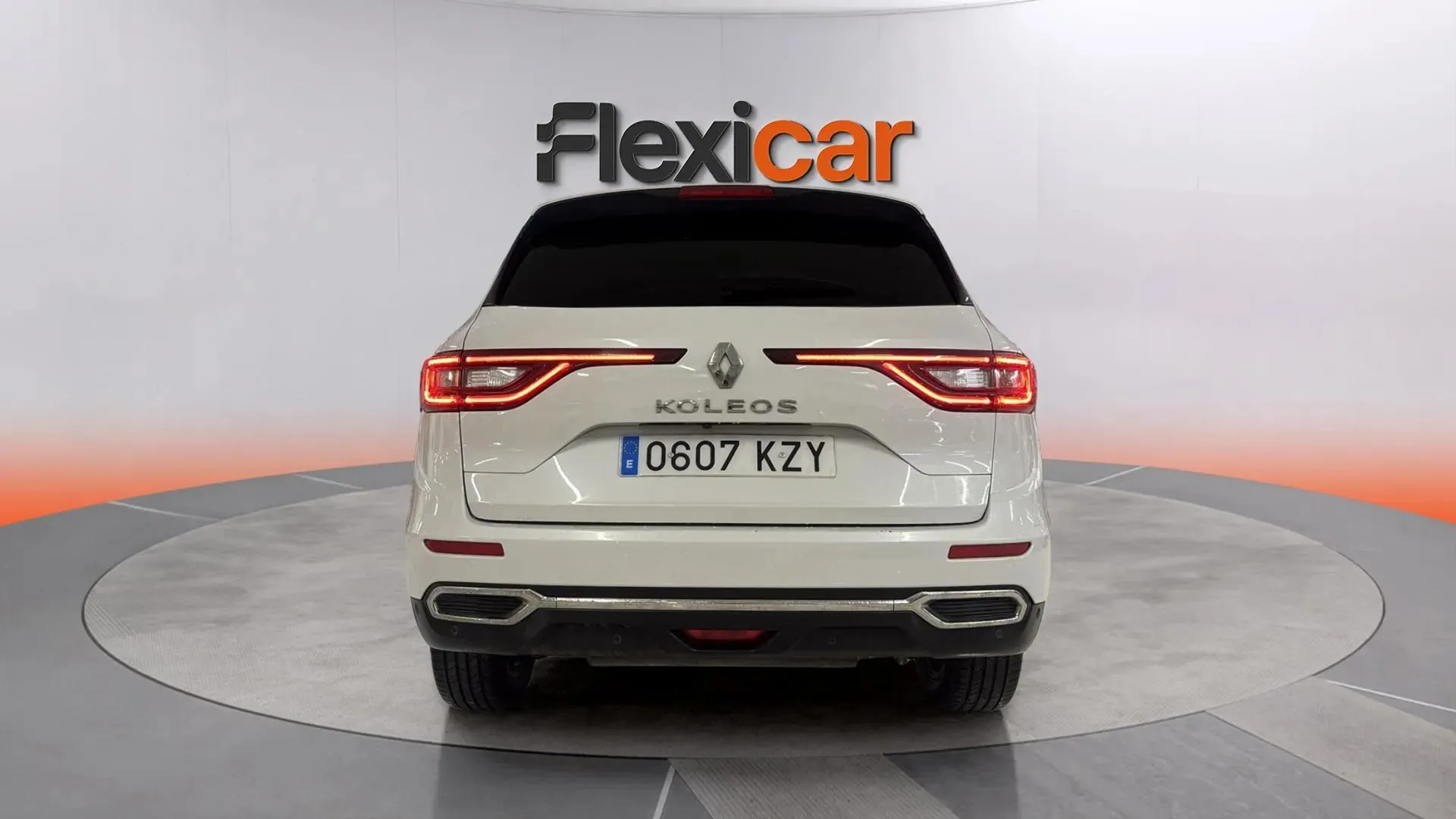 Renault Koleos Zen dCi 175 X-Tronic 4x4 -18 - foto 4