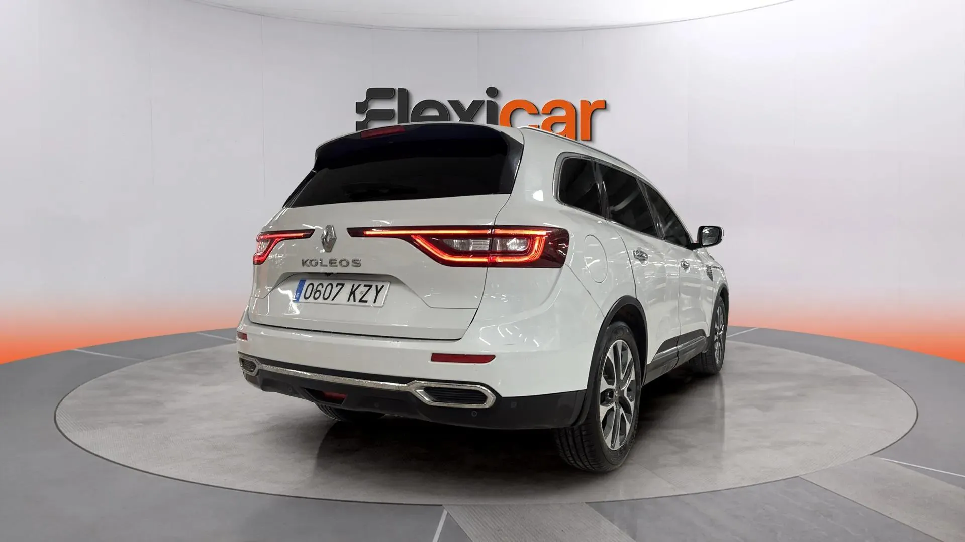 Renault Koleos Zen dCi 175 X-Tronic 4x4 -18 - foto 7