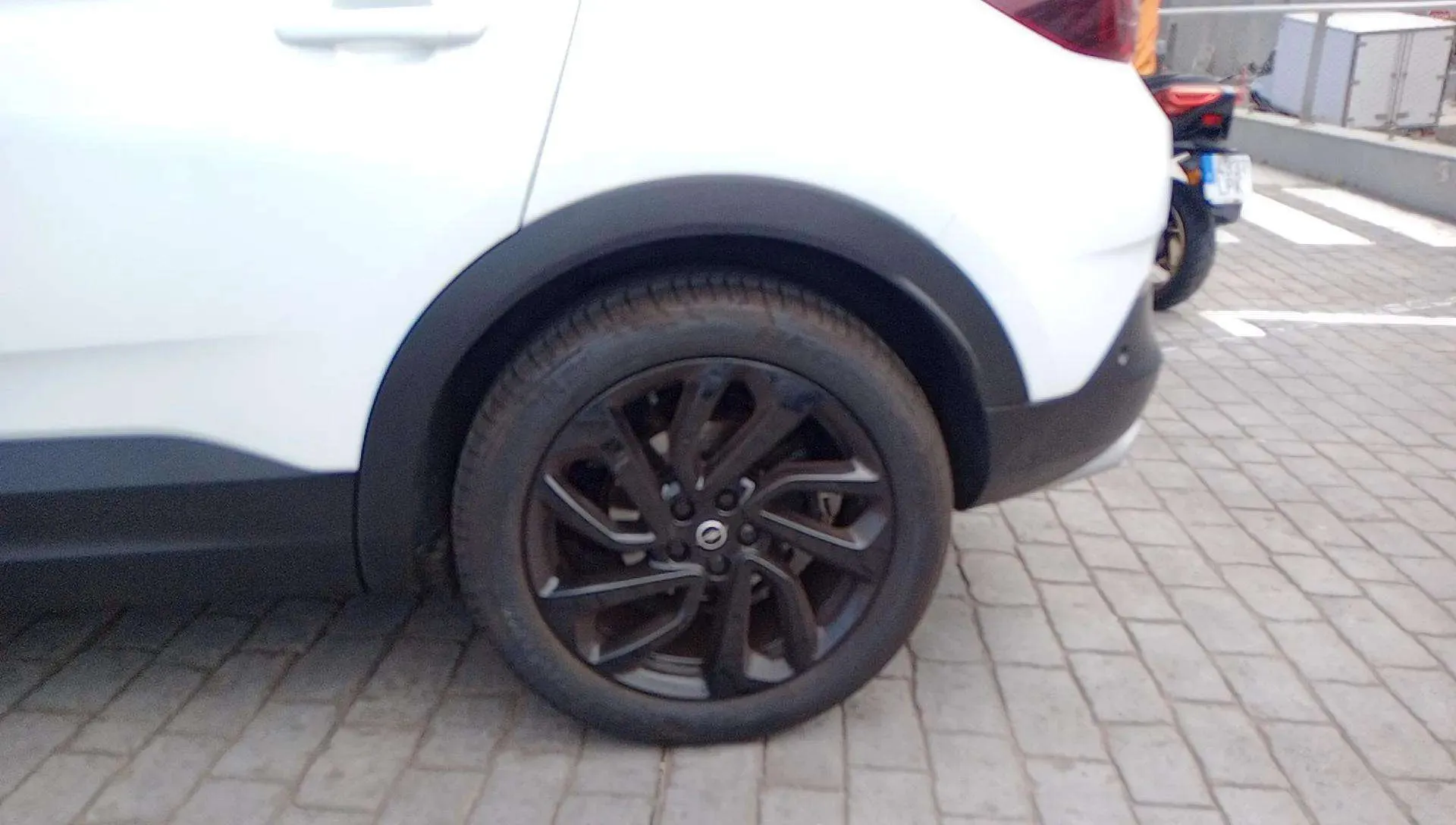 Opel Grandland 1.6 Turbo Ultimate - foto 17