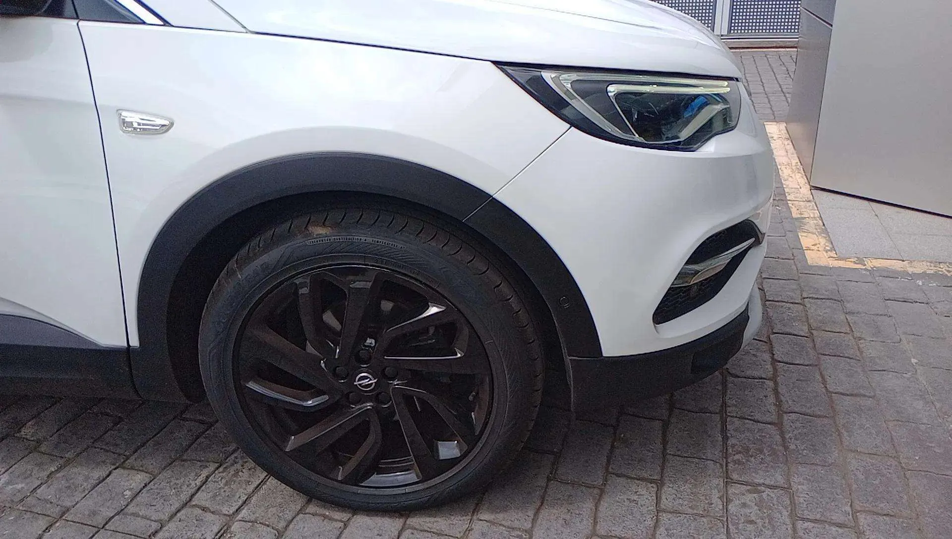 Opel Grandland 1.6 Turbo Ultimate - foto 18