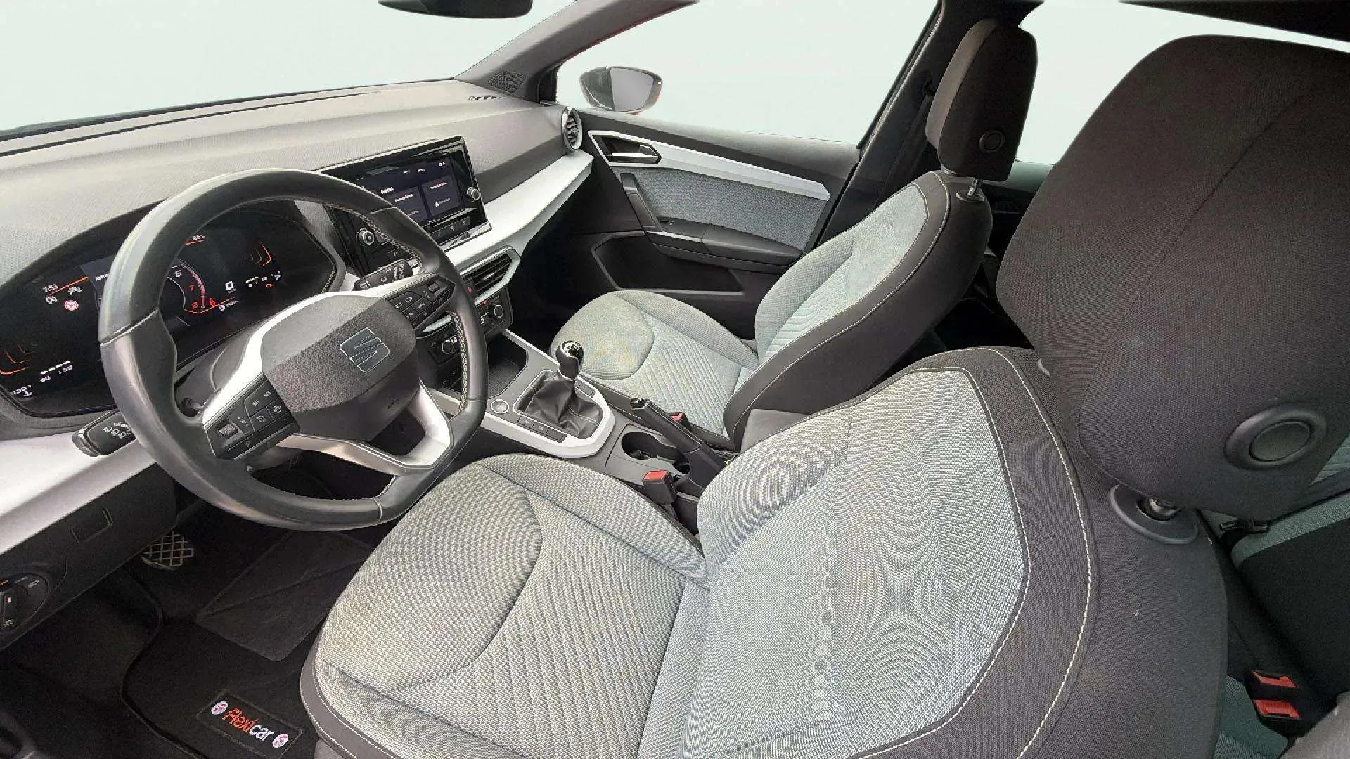 SEAT Ibiza 1.0 TSI Special Edition Xcellence - foto 9