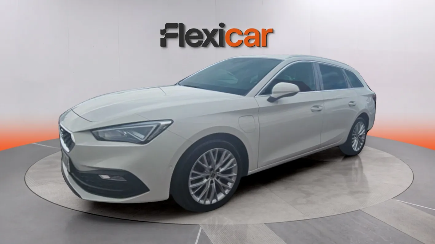 SEAT León SP 1.4 e-Hybrid DSG Xcellence Go XL - foto 7