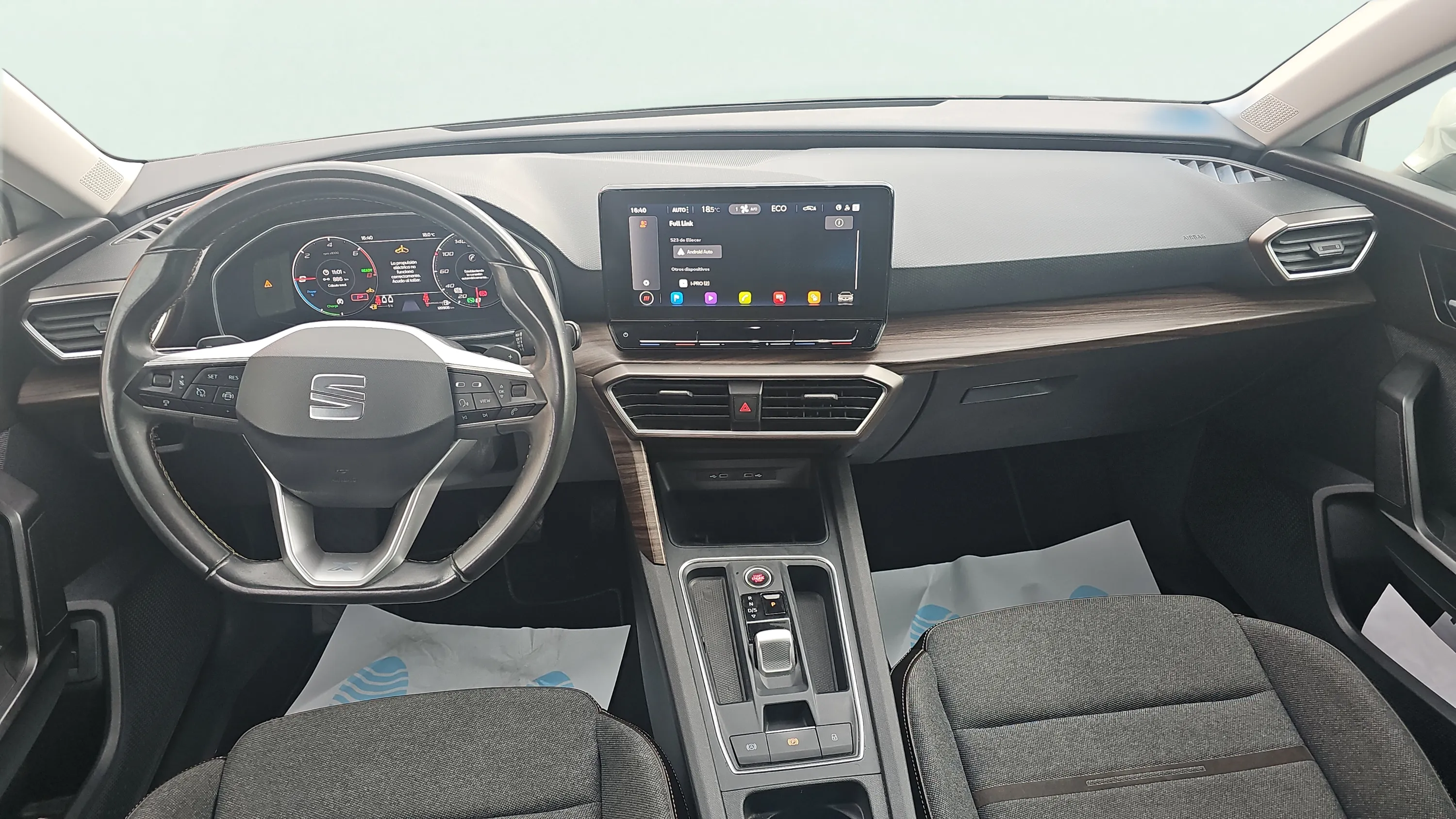 SEAT León SP 1.4 e-Hybrid DSG Xcellence Go XL - foto 9