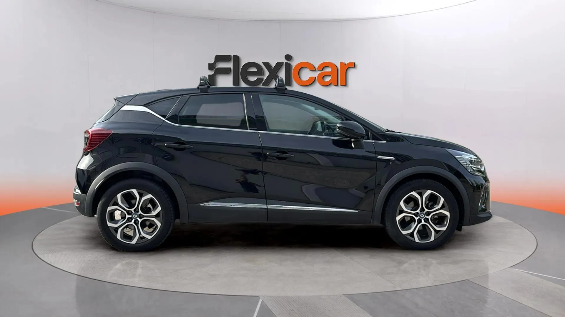 Renault Captur Intens E-Tech híbrido enchufable - foto 8
