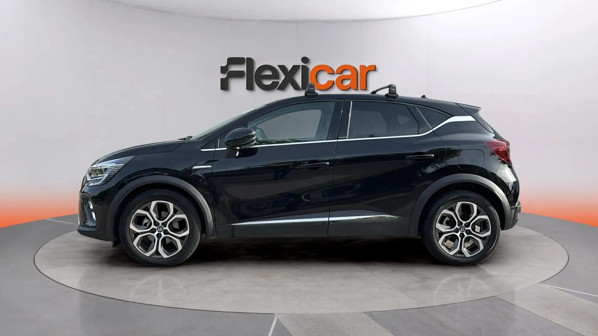 Renault Captur Intens E-Tech híbrido enchufable - foto 4