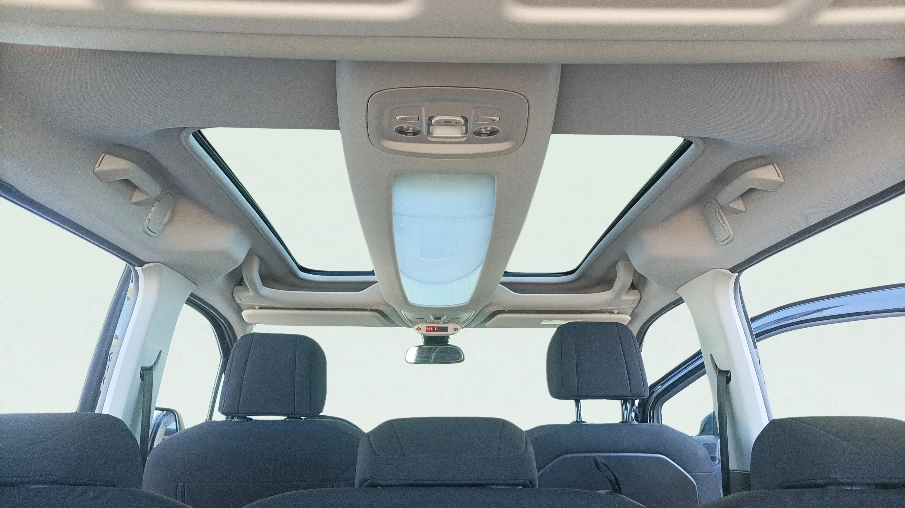 Opel Combo Life - foto 21
