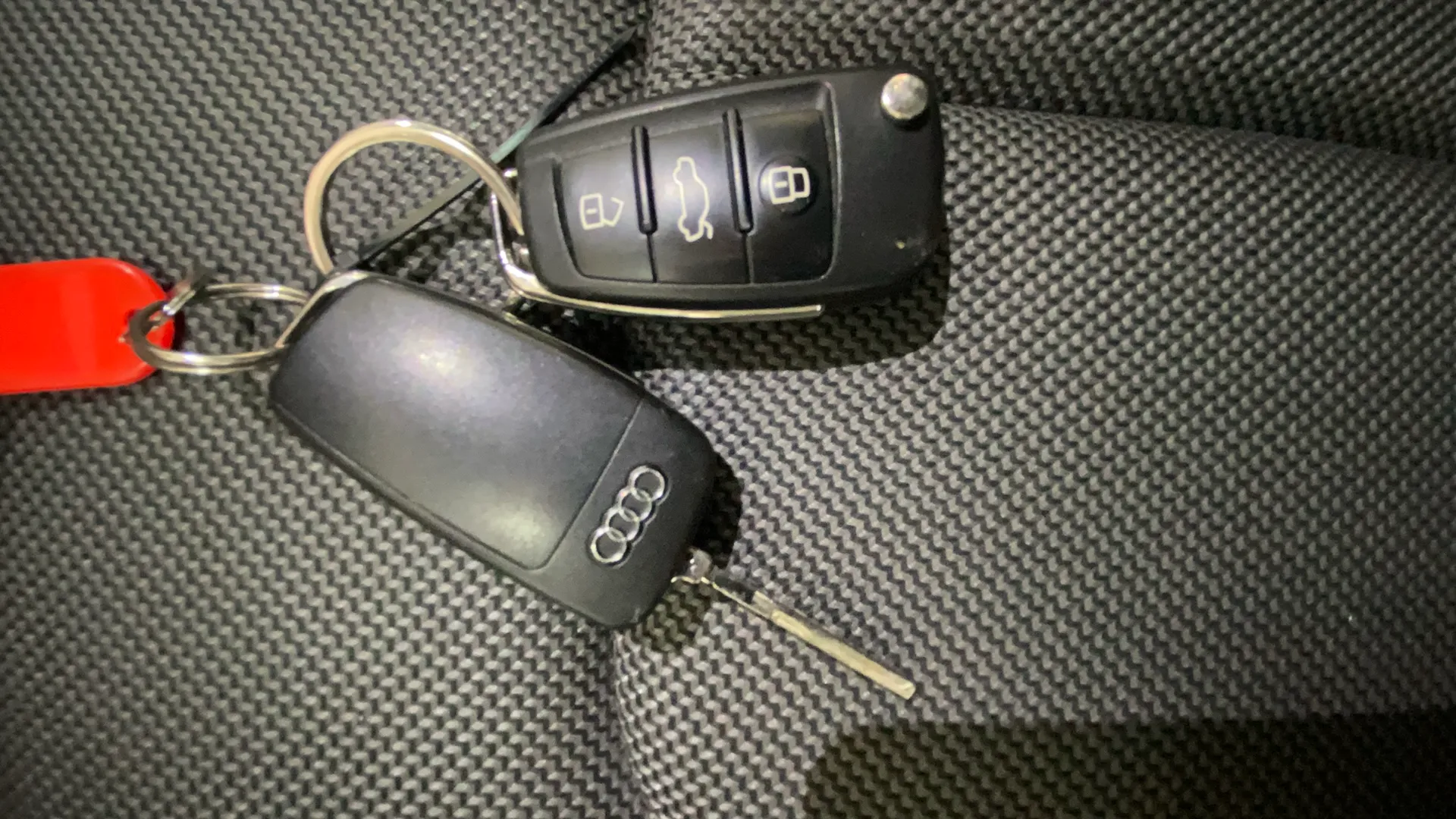 Audi Q2 Advanced 30 TFSI - foto 17