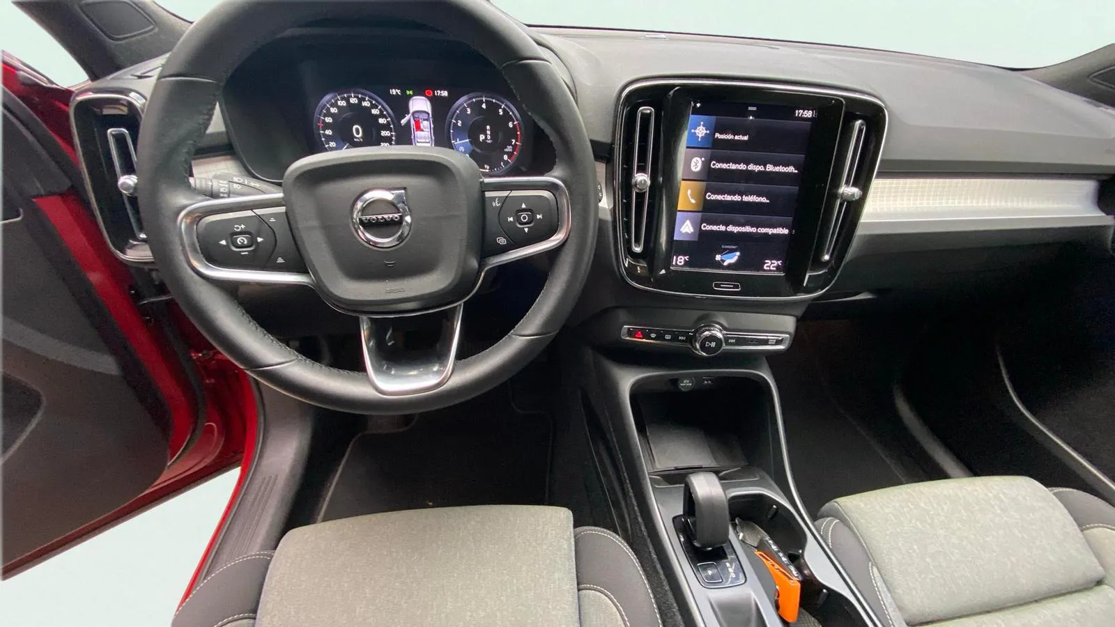 Volvo XC40 1.5 T2 Essential - foto 10