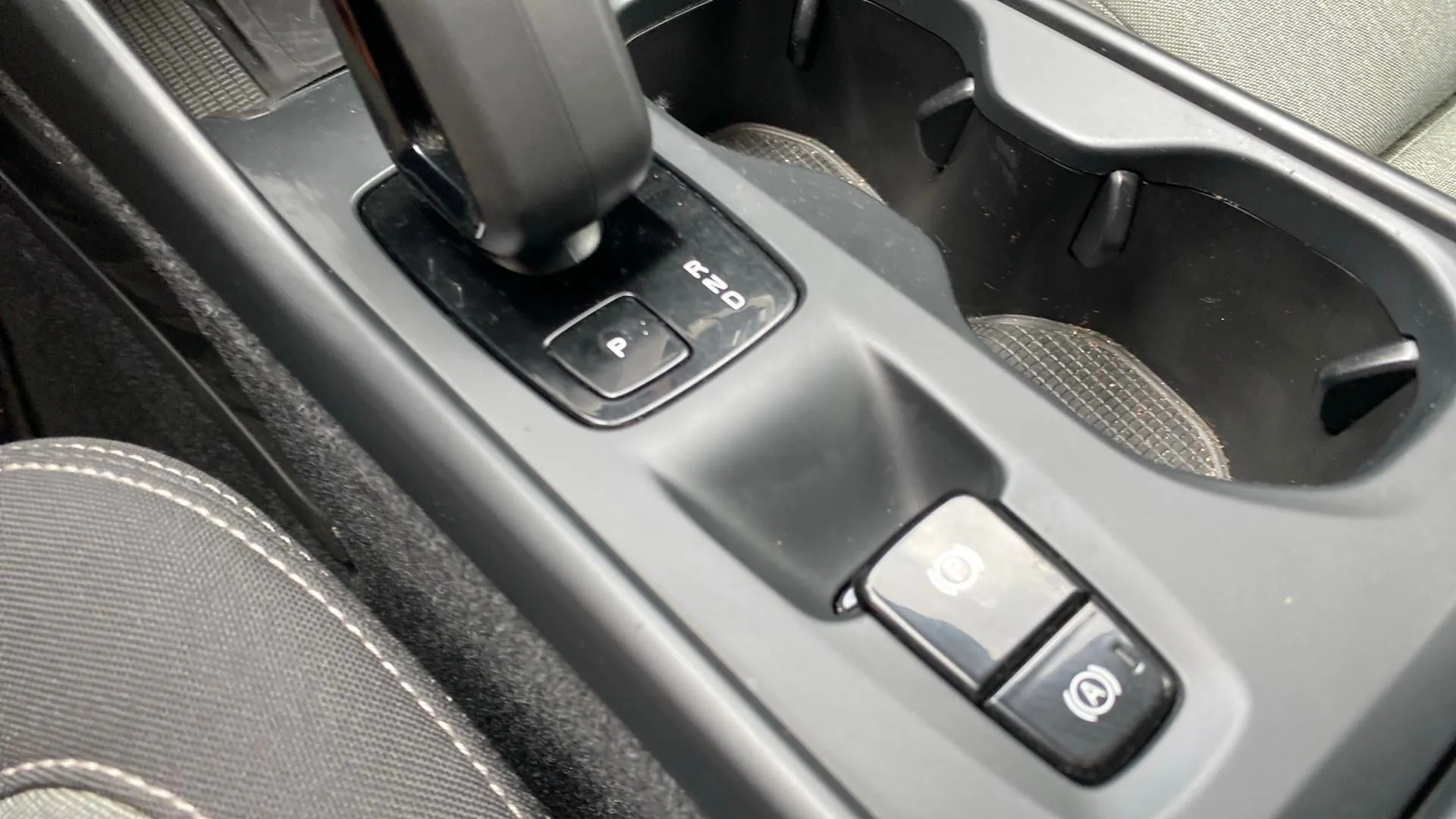 Volvo XC40 1.5 T2 Essential - foto 16
