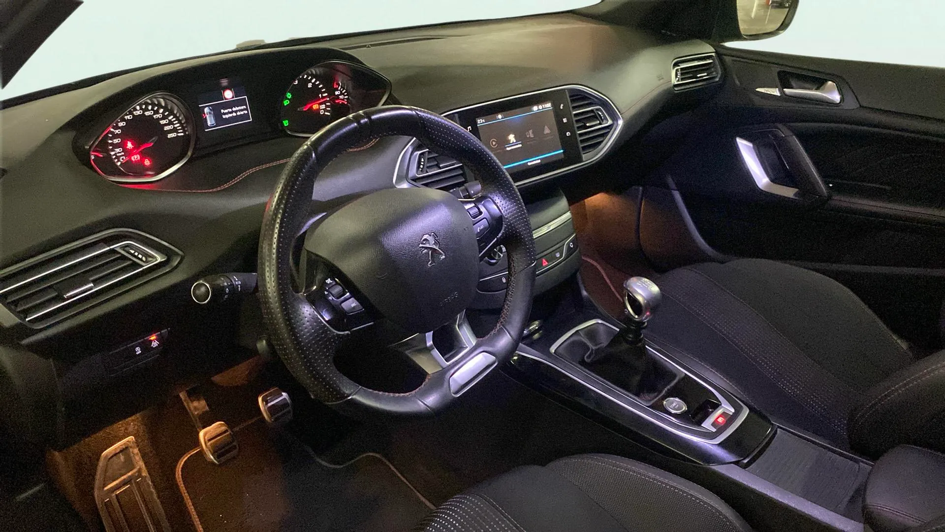 Peugeot 308 SW GT Line 2.0 BlueHDi - foto 10