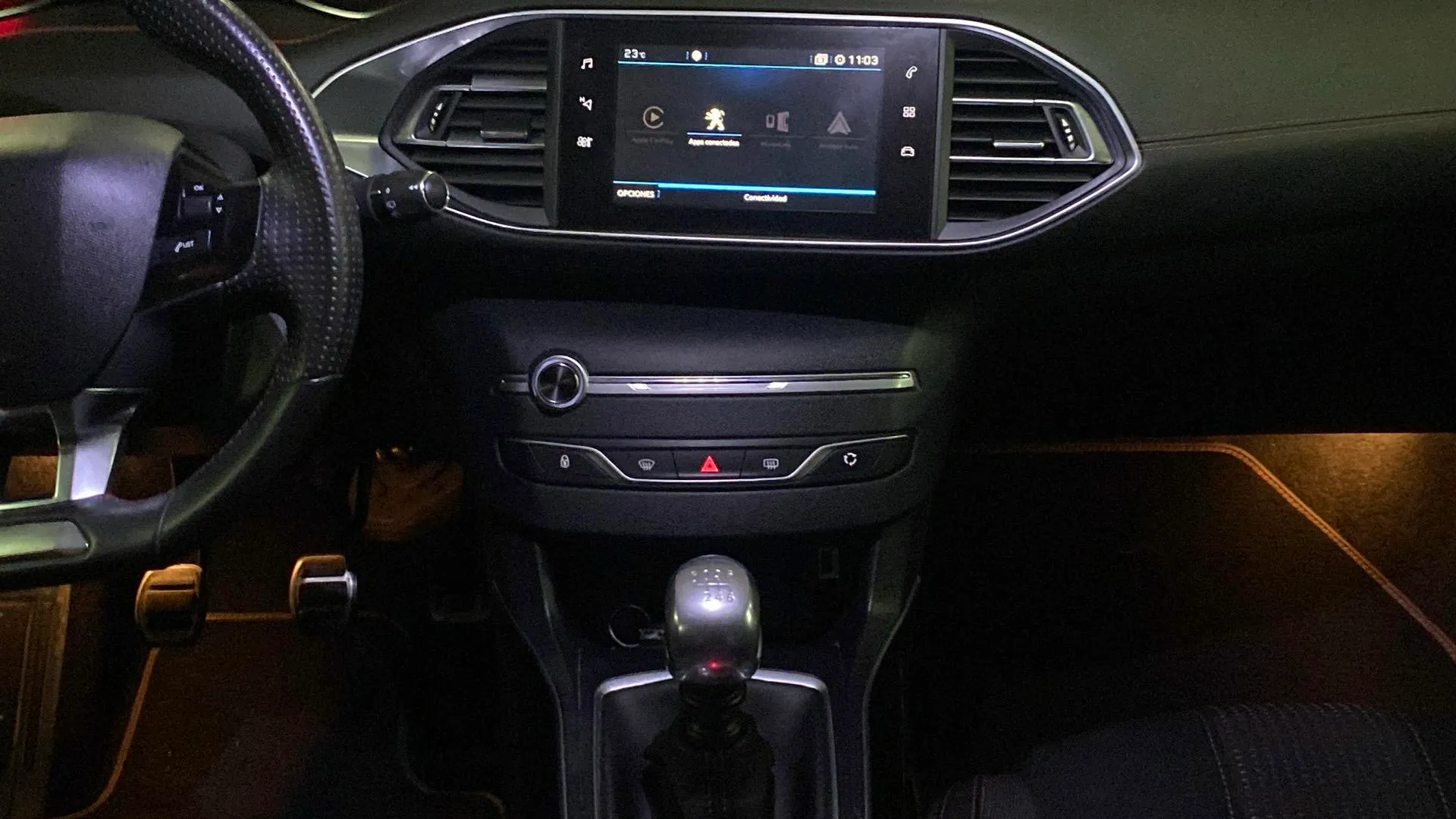 Peugeot 308 SW GT Line 2.0 BlueHDi - foto 24