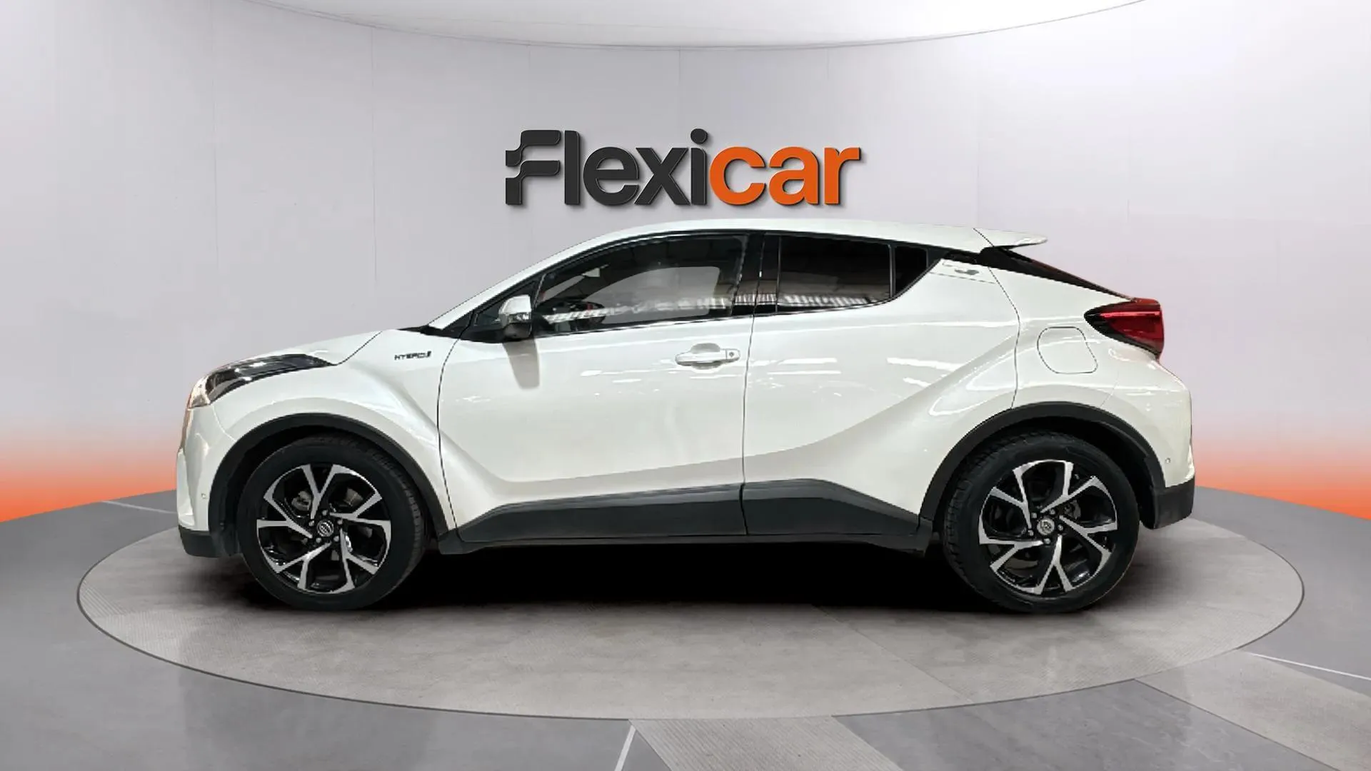 Toyota C-HR 1.8 125H Active - foto 4